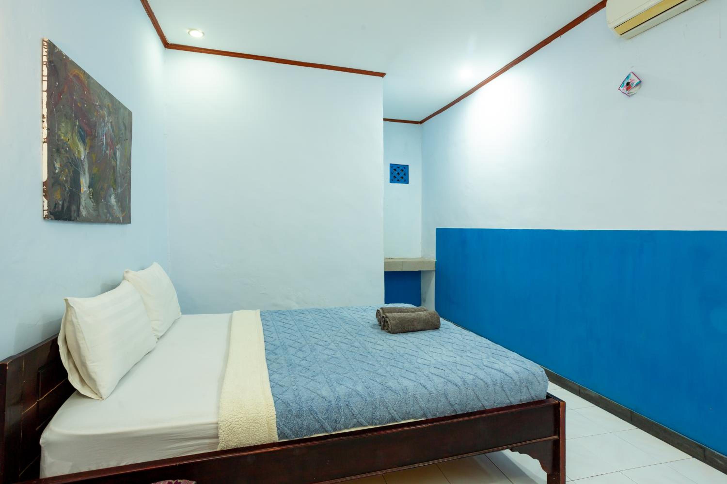 Double Room - Photo 8