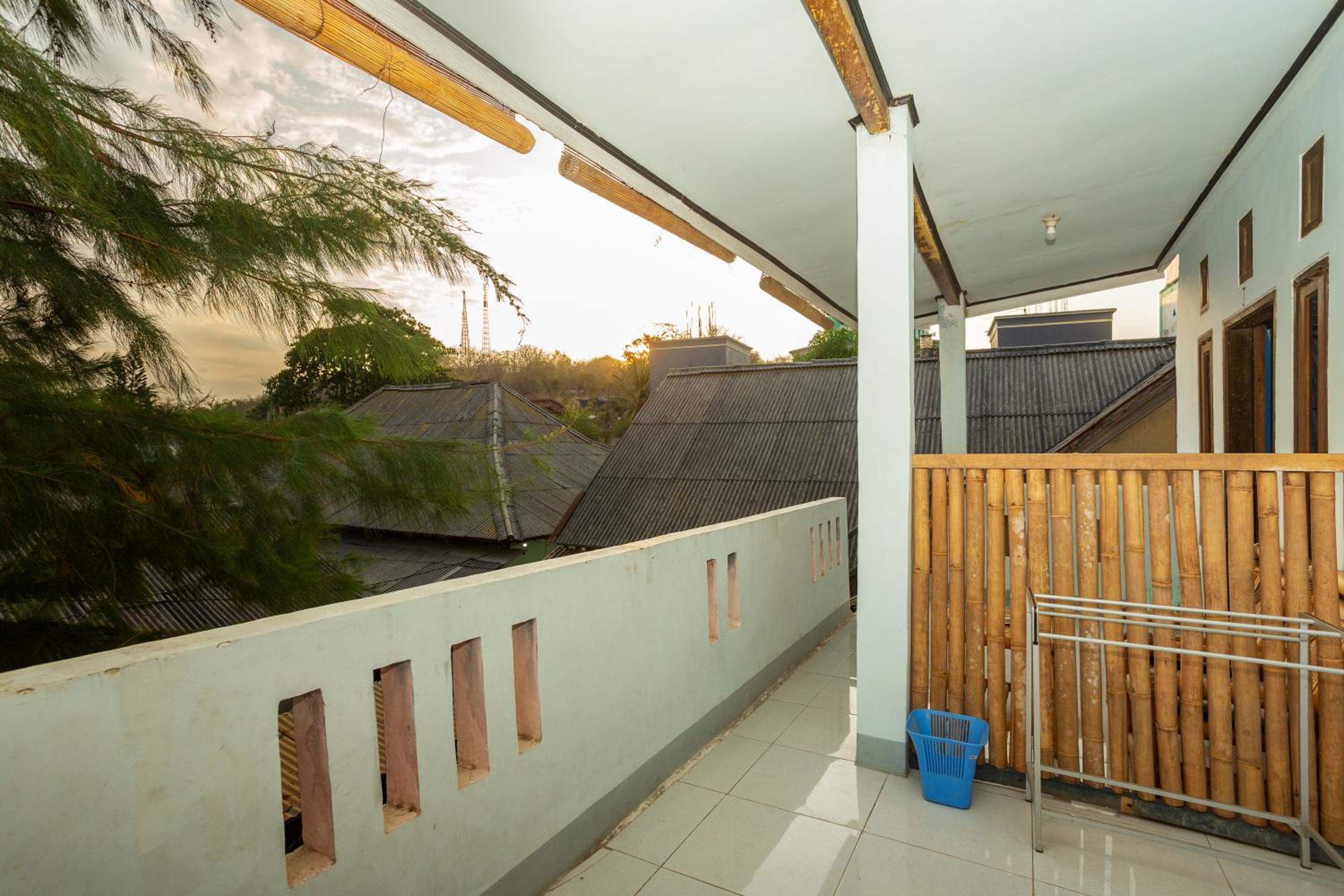 Double Room - Photo 11