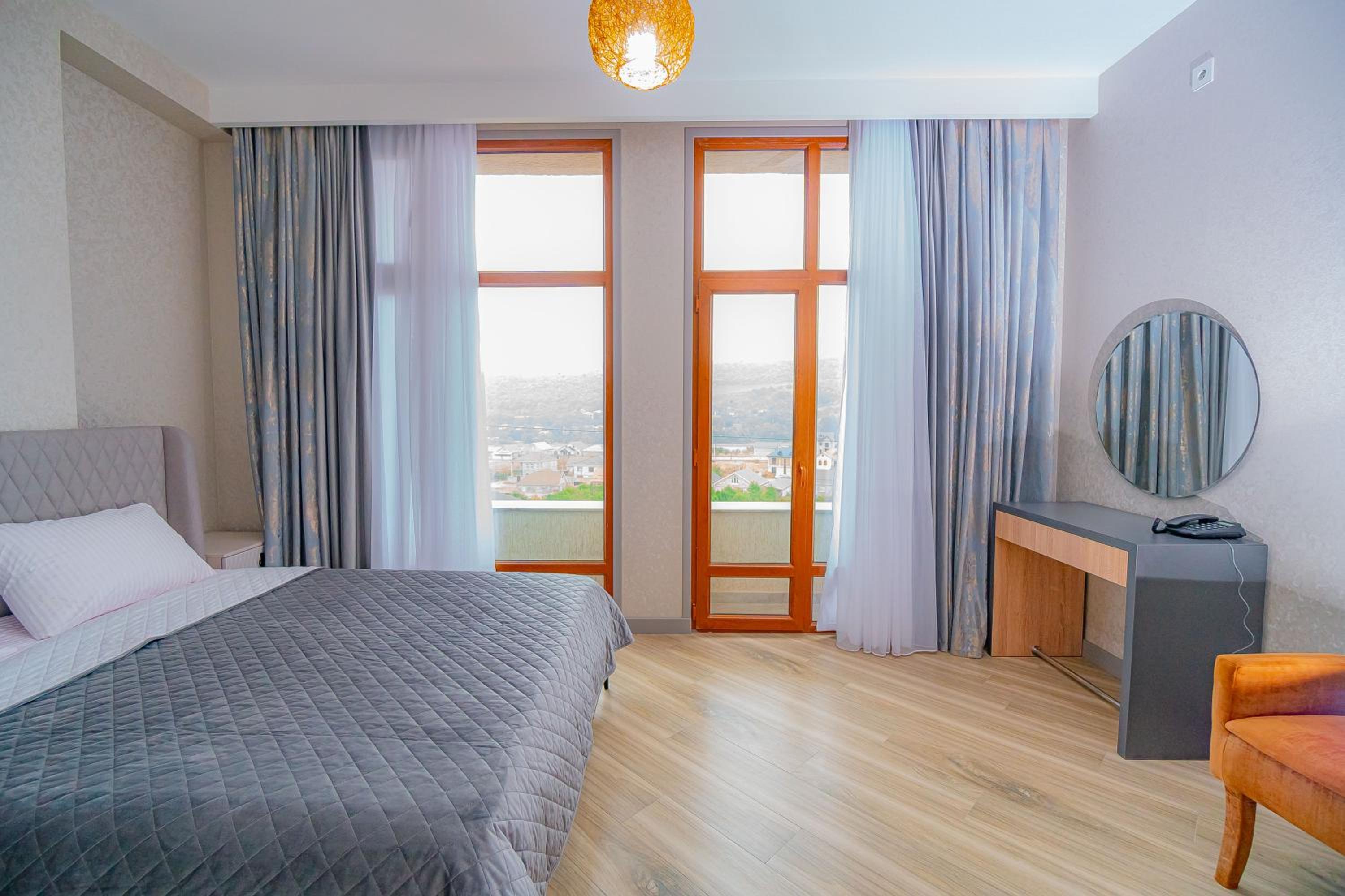 Quadruple Room with Mountain View