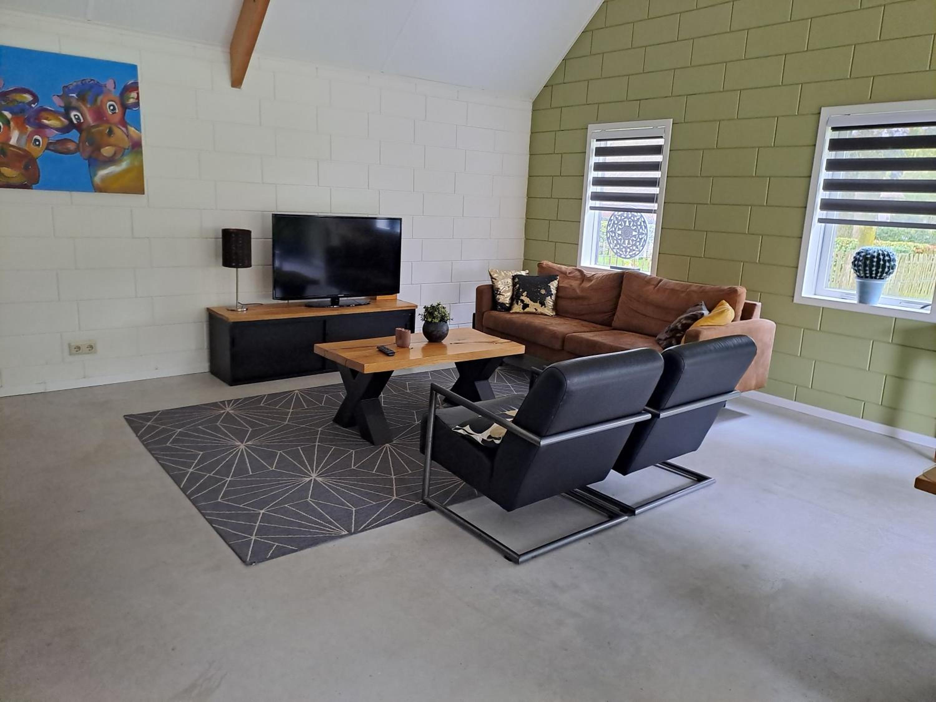 Apartment photo 3