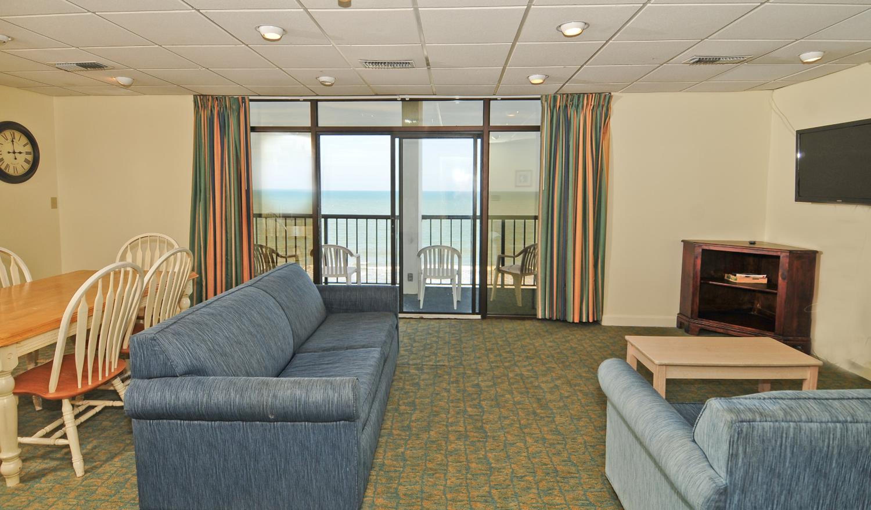 Three-Bedroom Ocean Front Penthouse-T12 photo 3