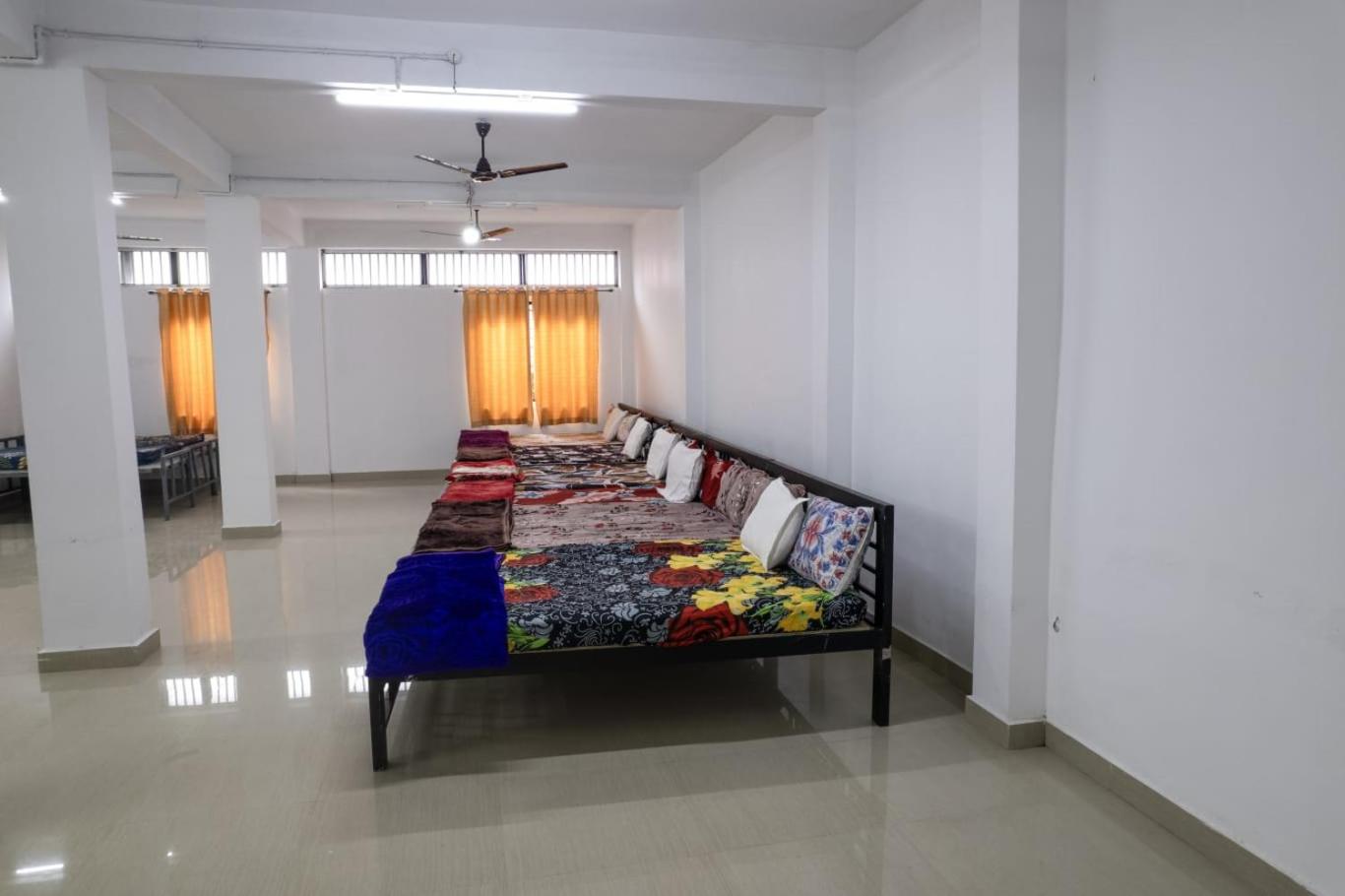 Mixed Dormitory Room photo 3