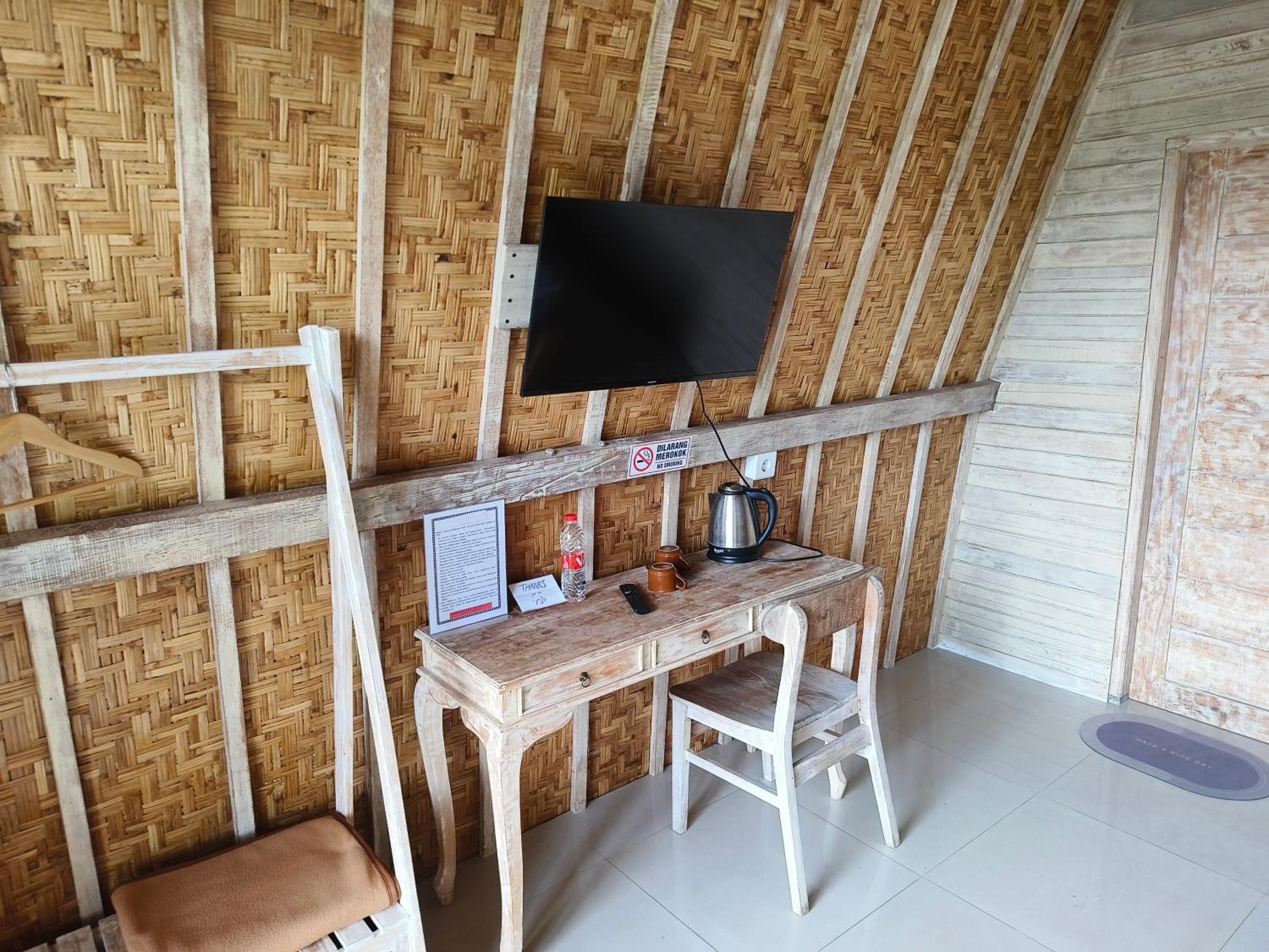 Deluxe Bungalow photo 1