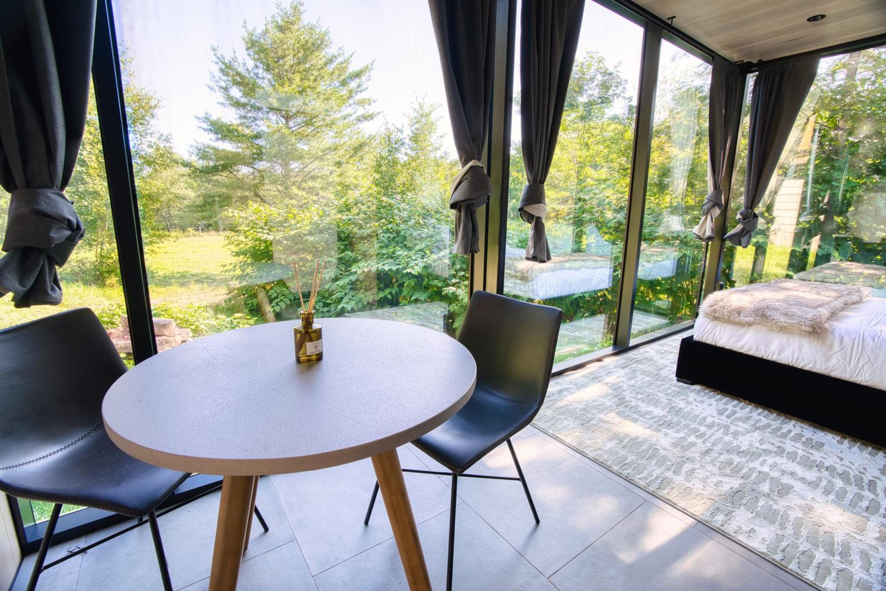 Deluxe Bungalow with Garden View