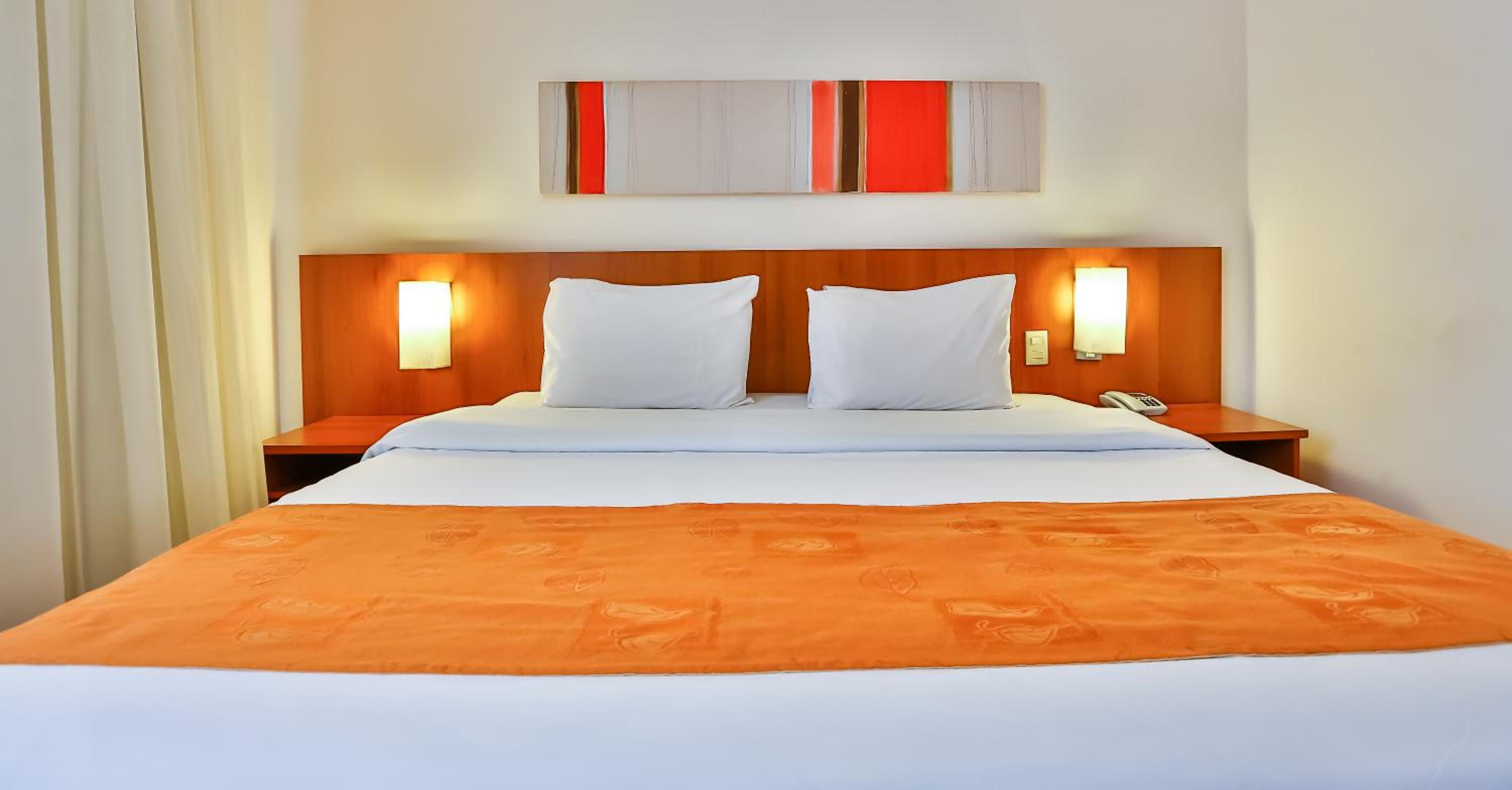 SJ Premium Hotels By Atlantica — Superior Queen Room