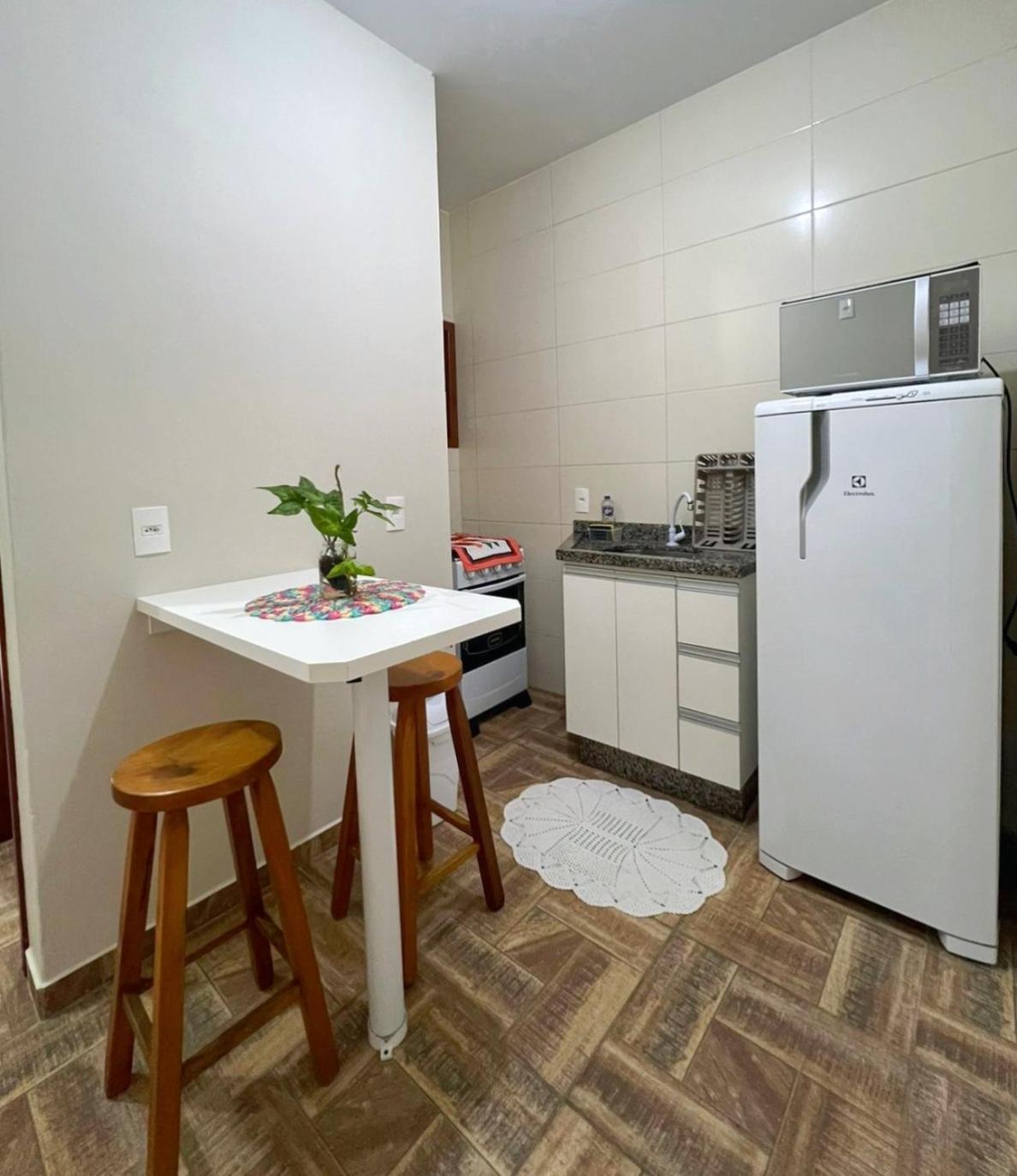 Apartment with Balcony photo 3