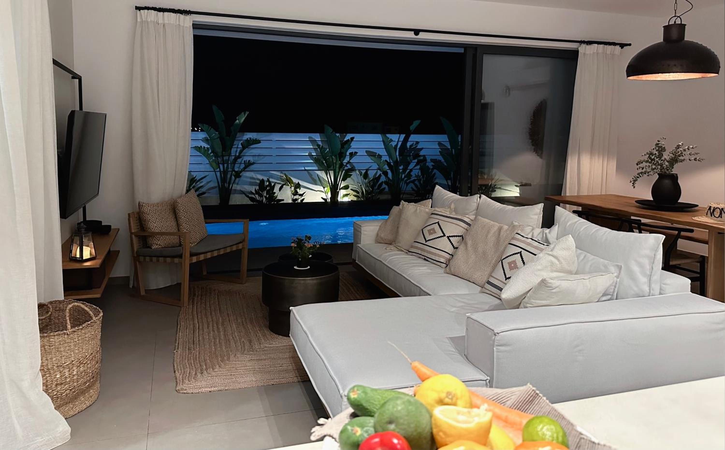 Three-Bedroom Villa photo 3