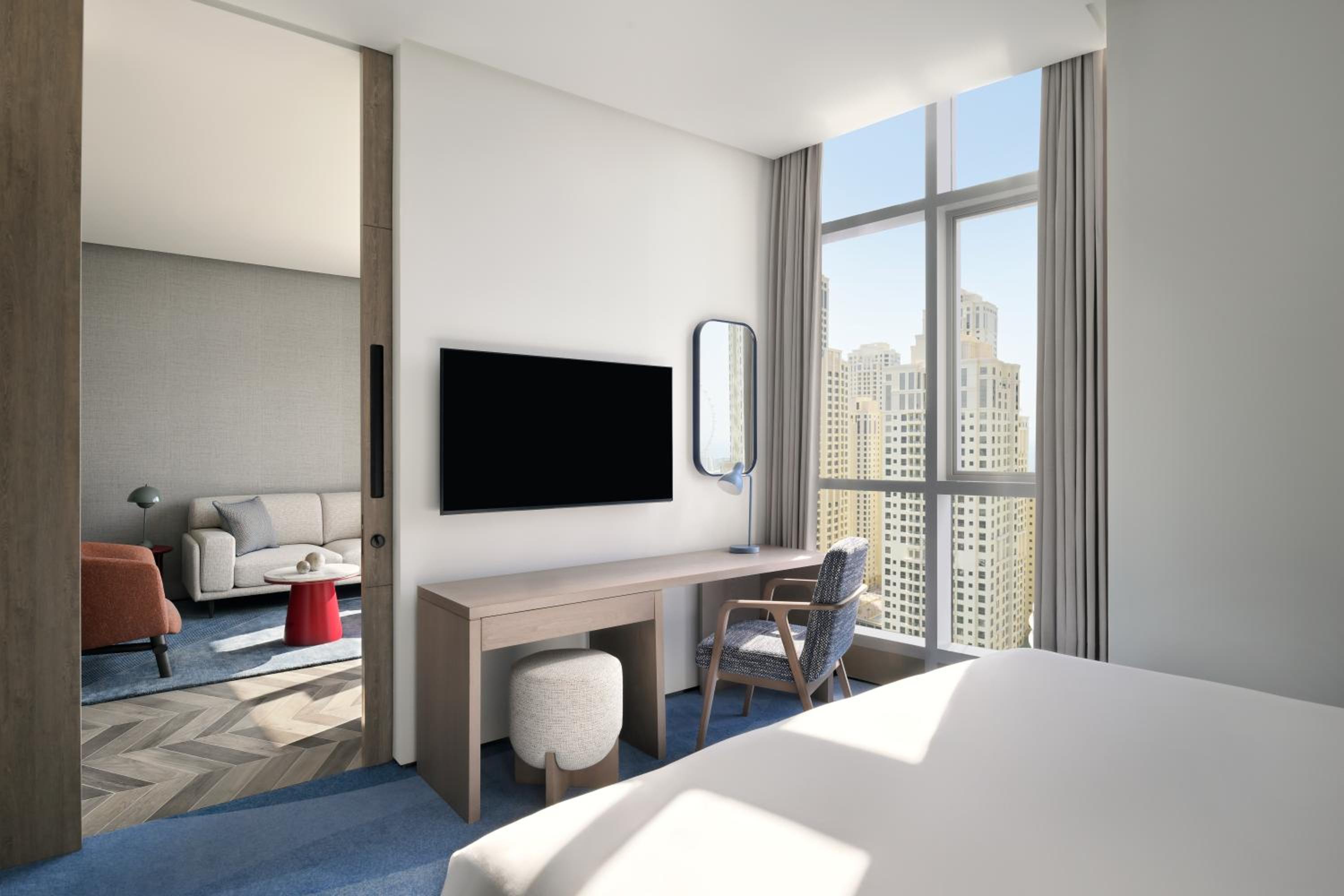 One-Bedroom Residence with Balcony and View - Photo 4
