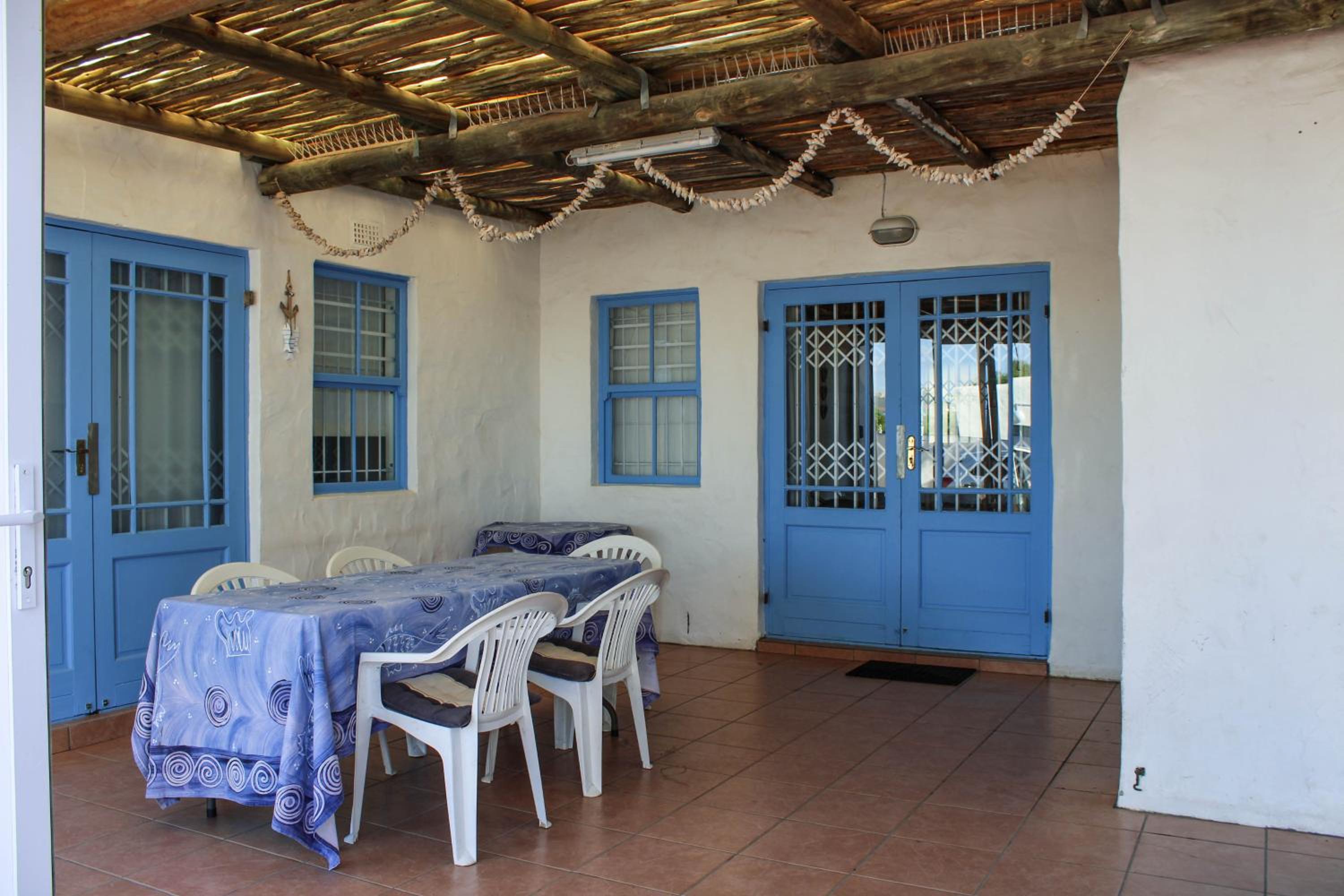 Four-Bedroom House - Photo 13