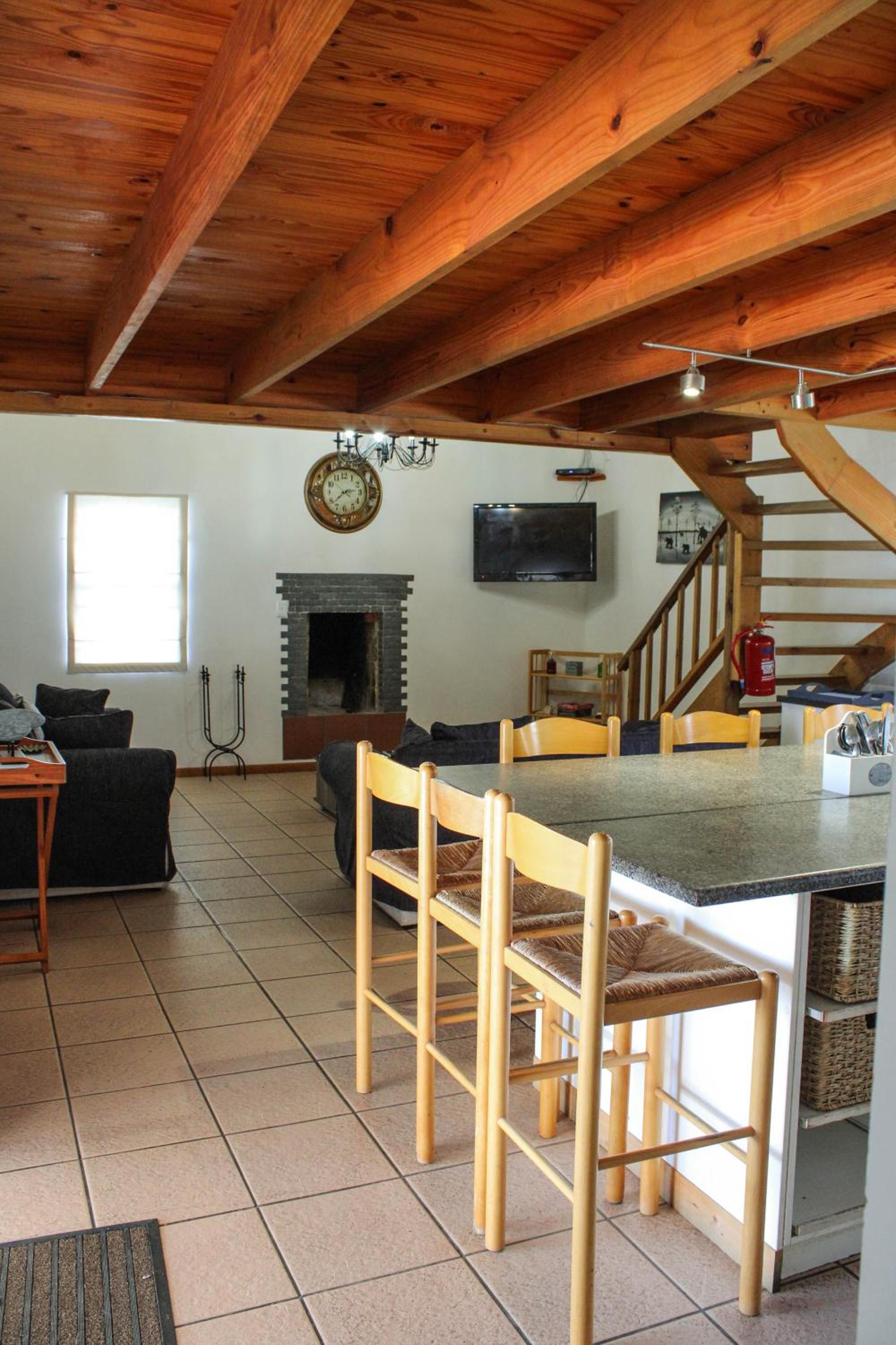 Four-Bedroom House - Photo 28