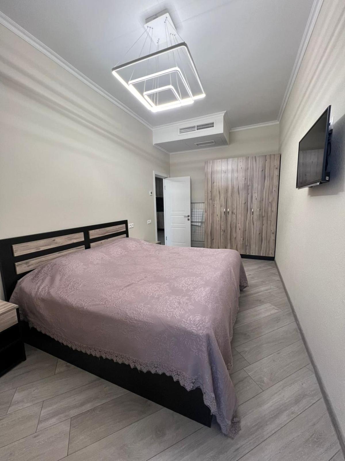 Classic One-Bedroom Apartment with King Bed photo 1