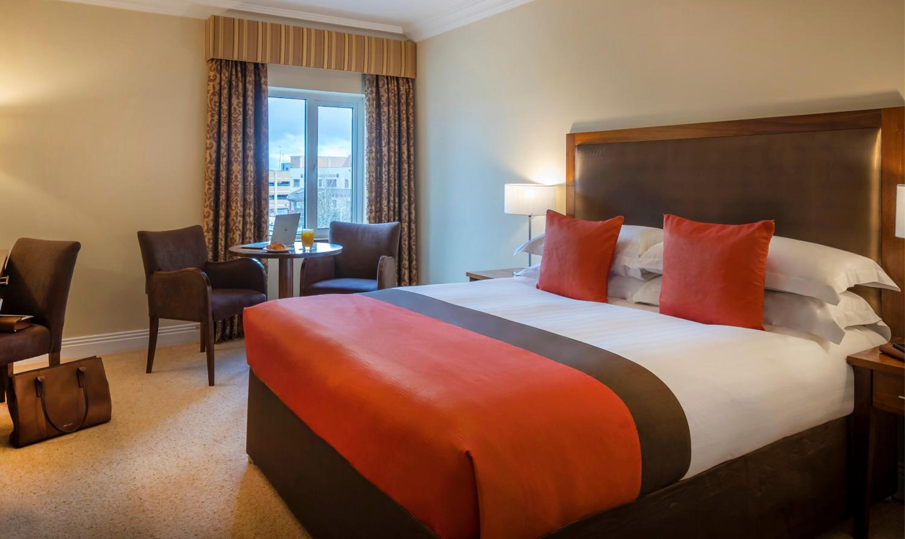 Executive Room - Photo 4