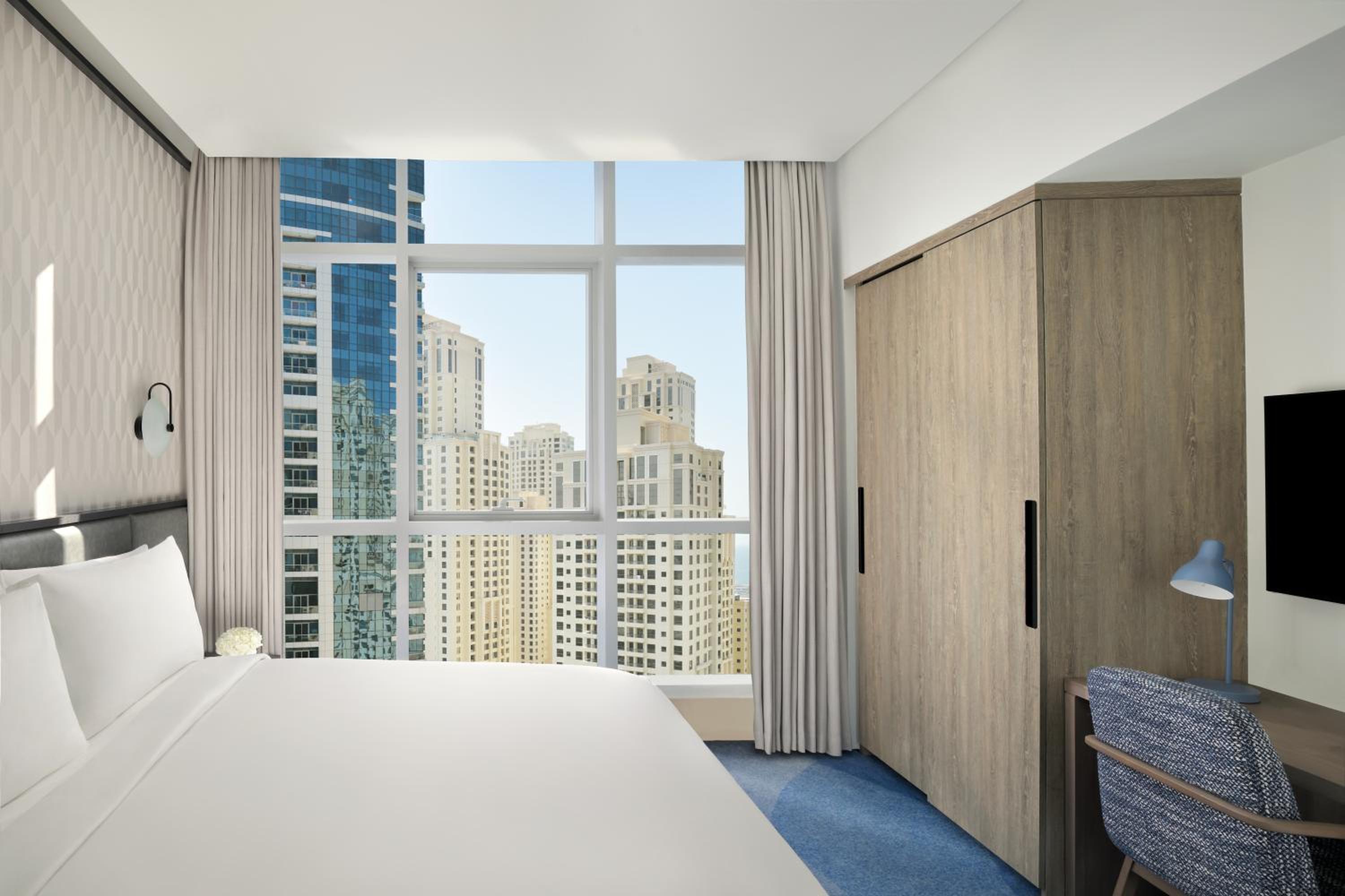 One-Bedroom Residence with Balcony - Photo 2