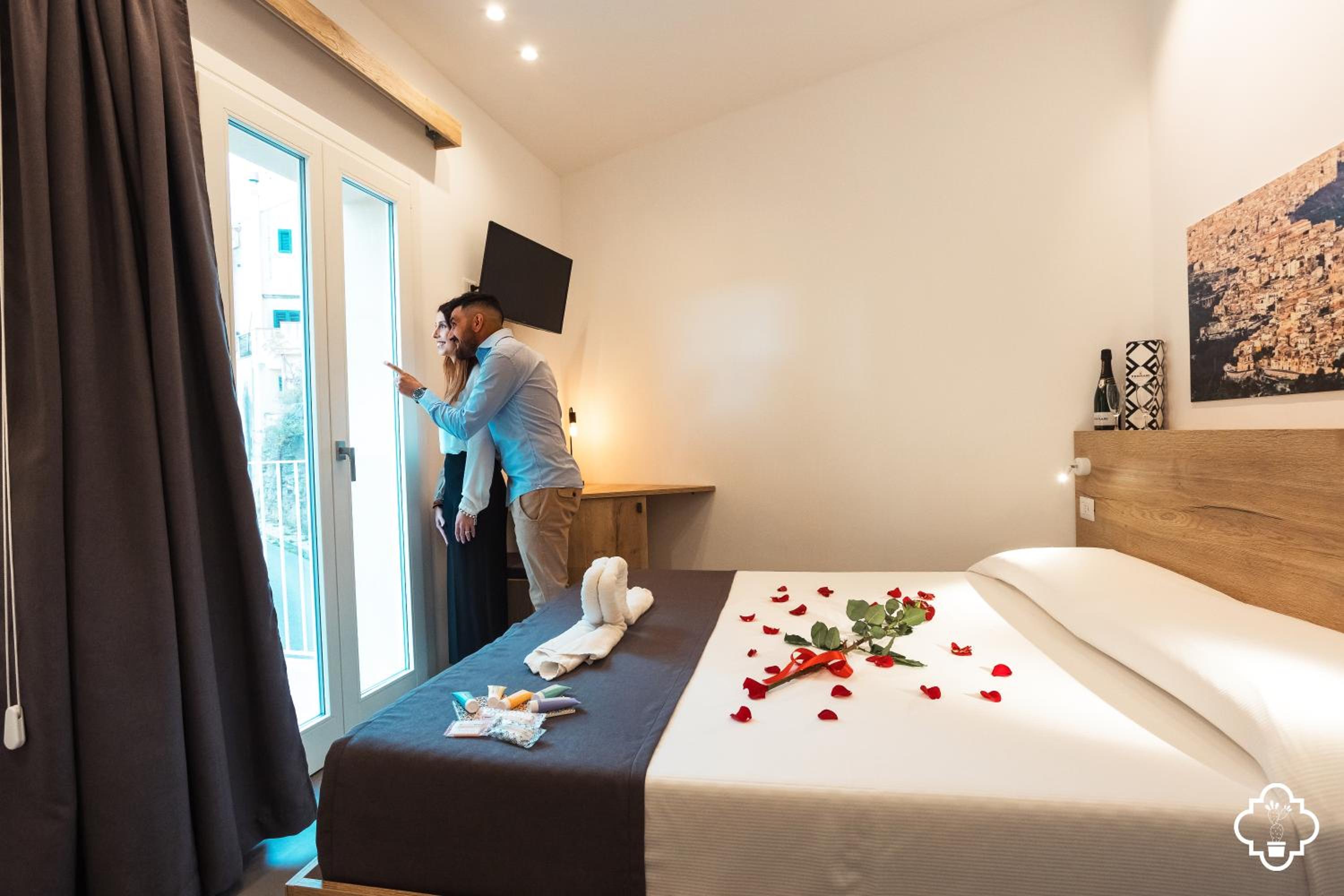 Superior Double Room - Photo 17
