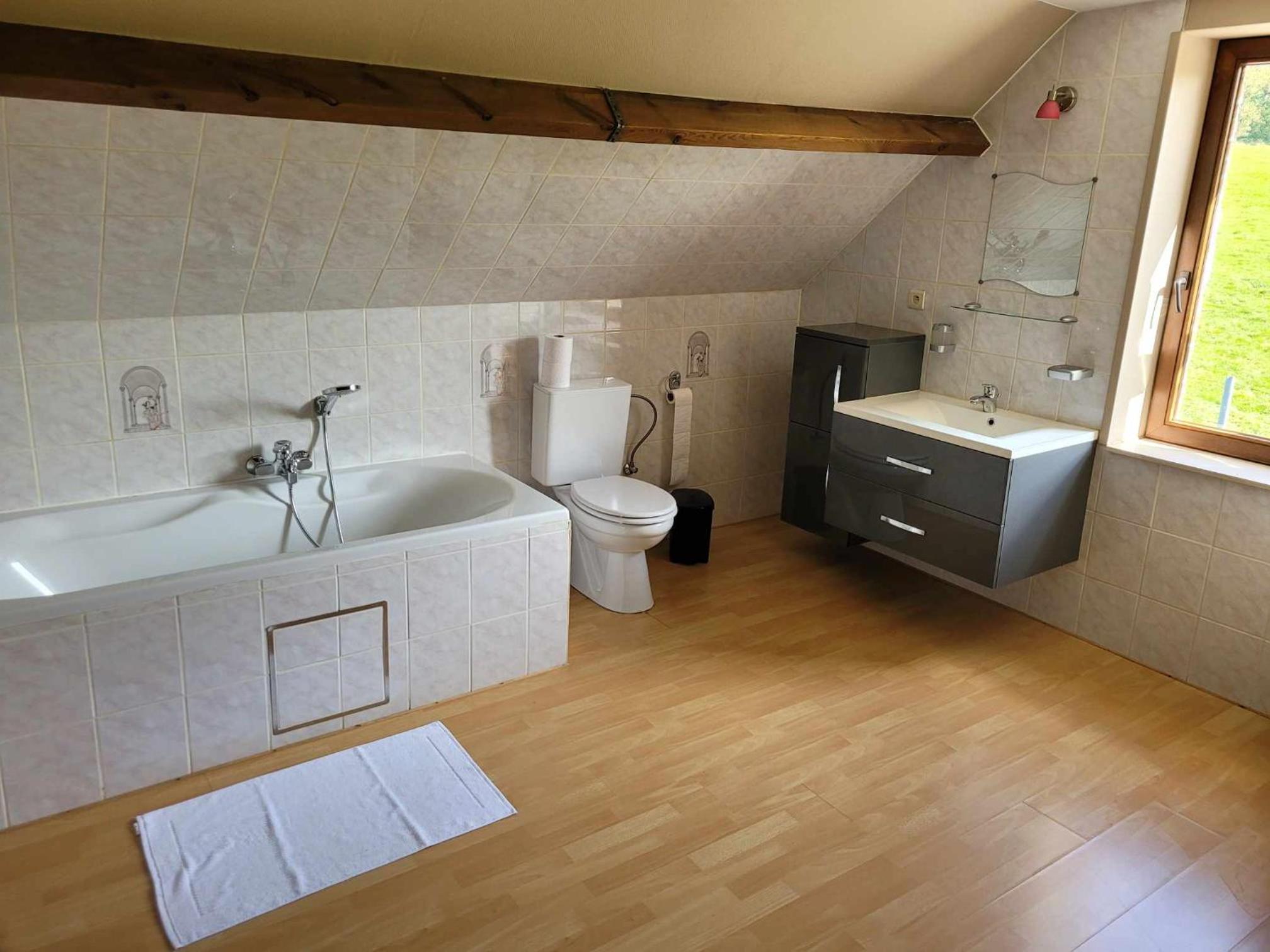 Two-Bedroom House photo 2