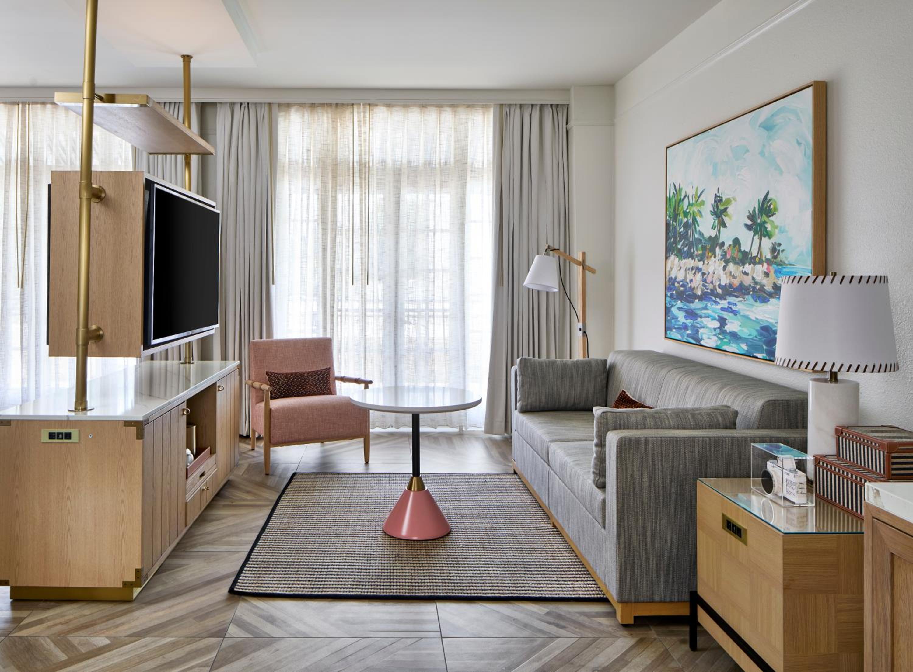 Junior King Suite with Sofa Bed - Photo 16