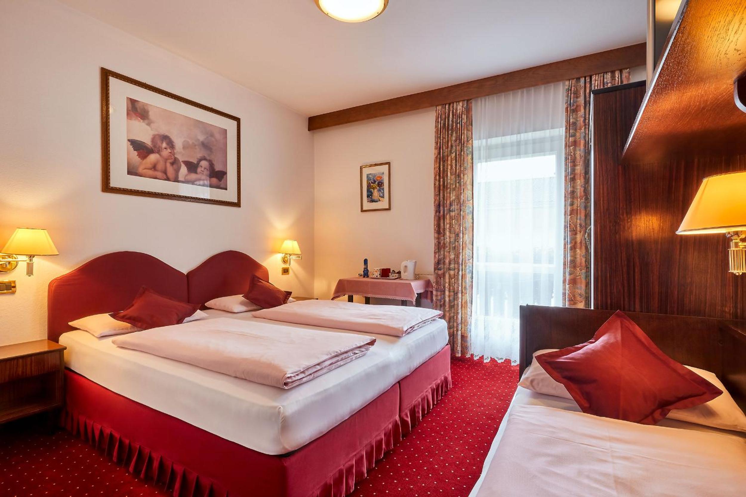Triple Room with Balcony photo 1