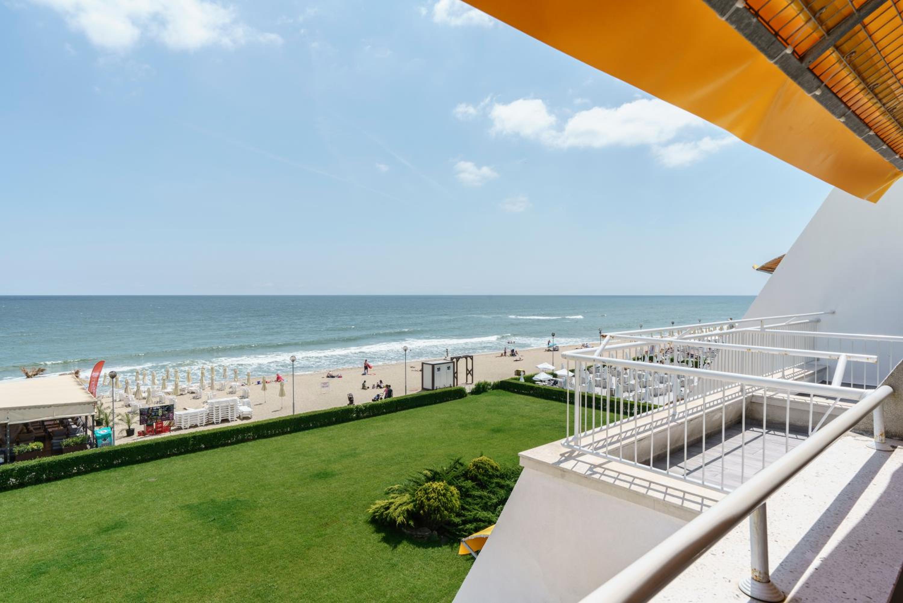 Double Sea View photo 3