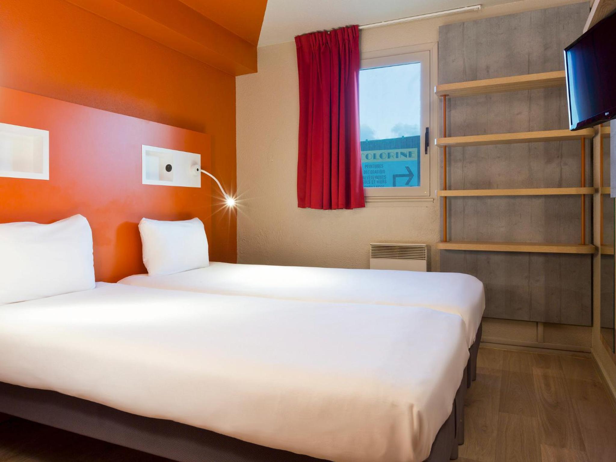 Standard Double Room - Photo 2