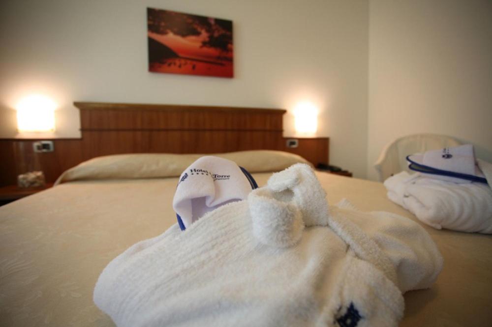 Double Room - Photo 5