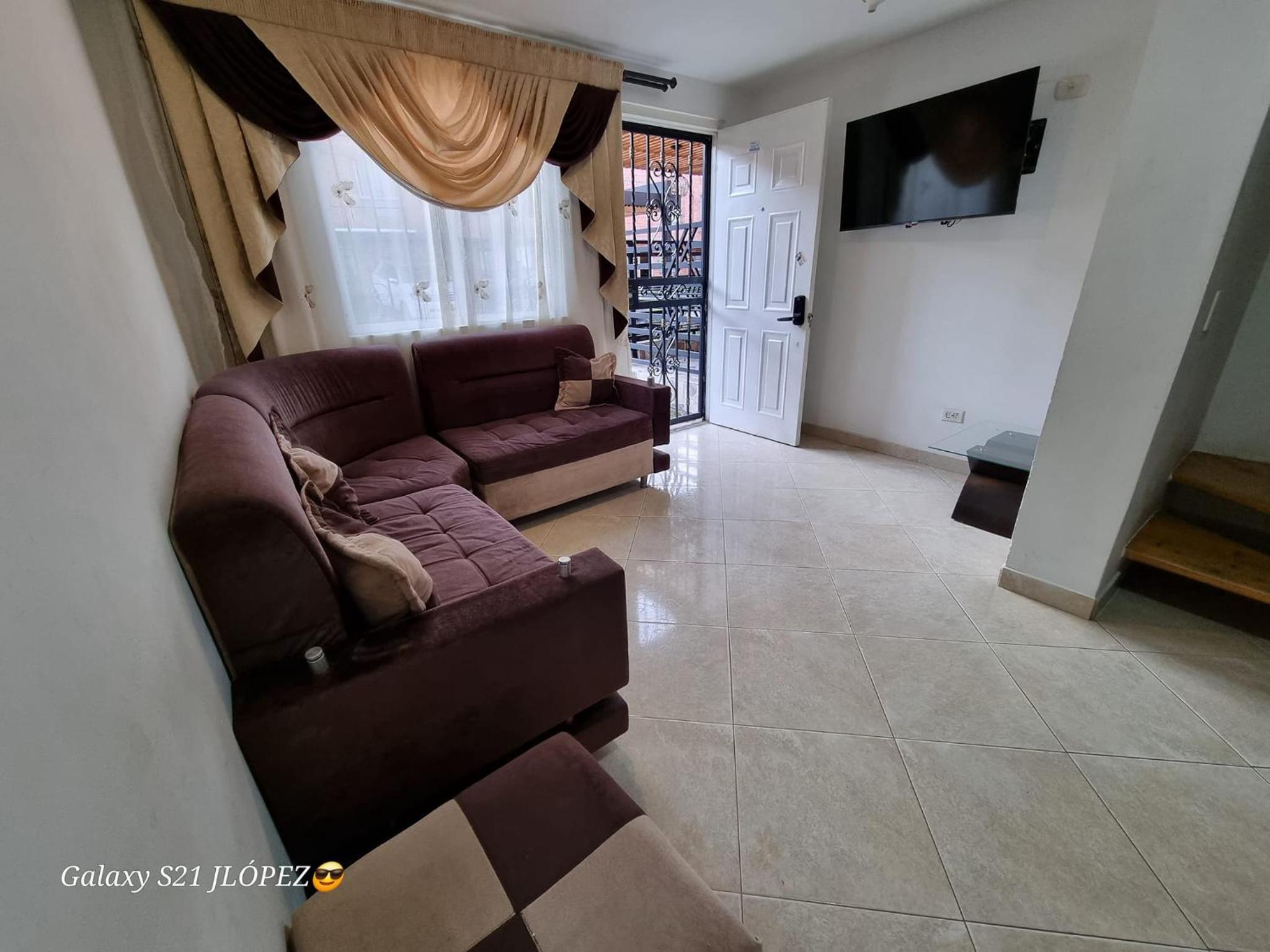 Four-Bedroom House photo 1