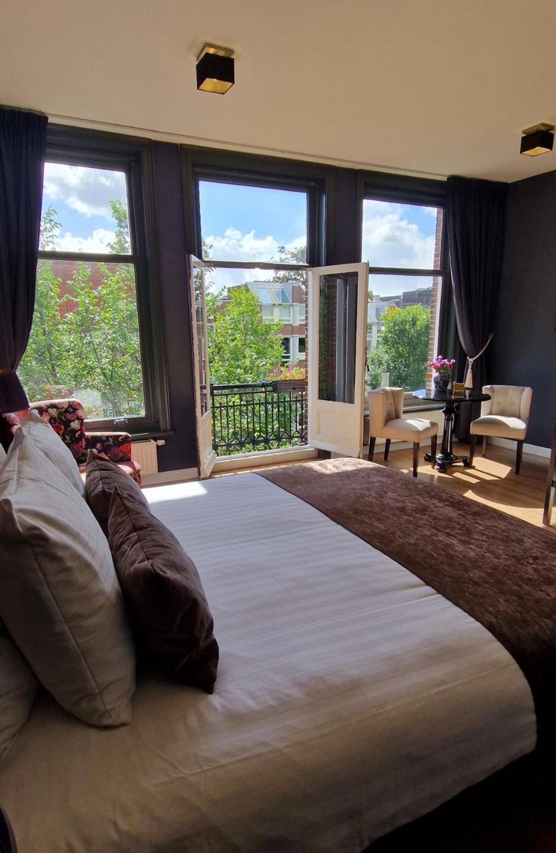 Double or Twin Room with Canal View