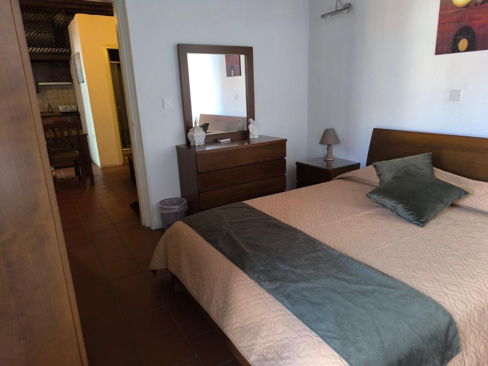 Two-Bedroom Apartment - Photo 4