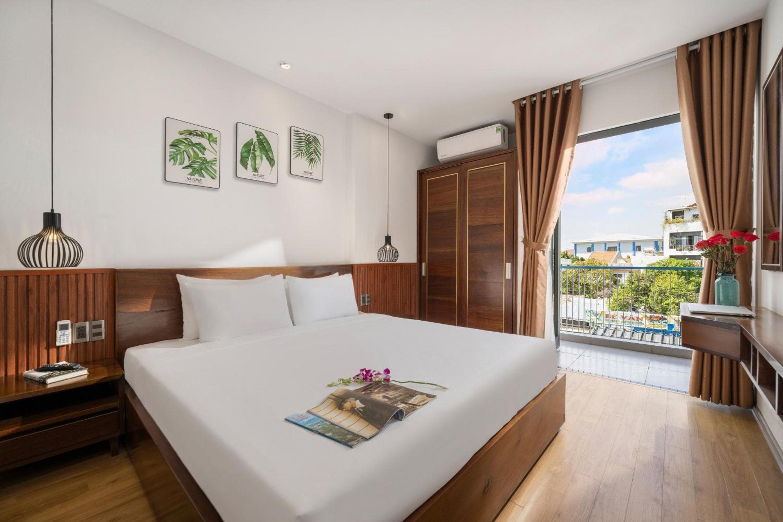 Two-Bedroom Apartment with City View
