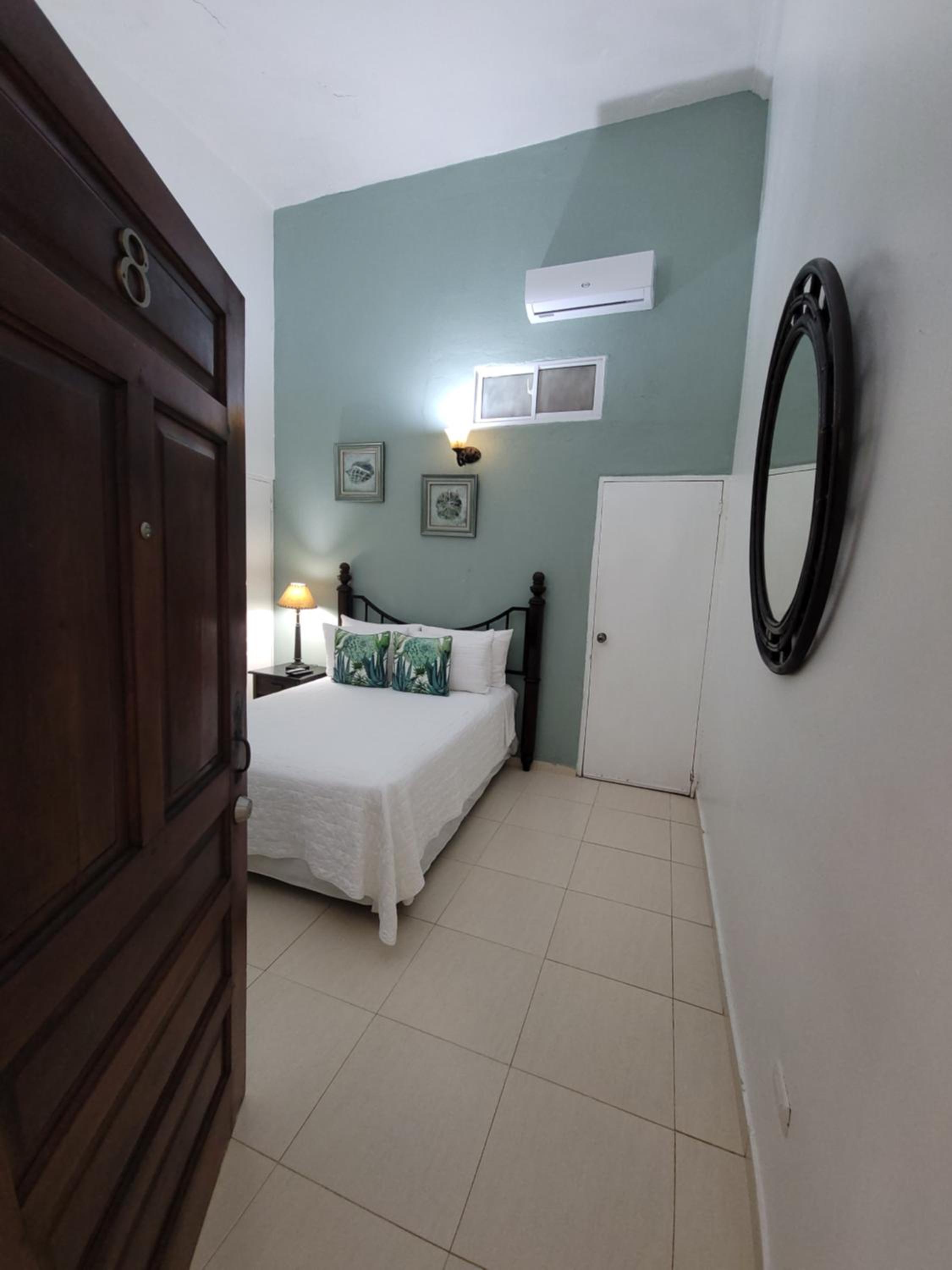 Single Room photo 2