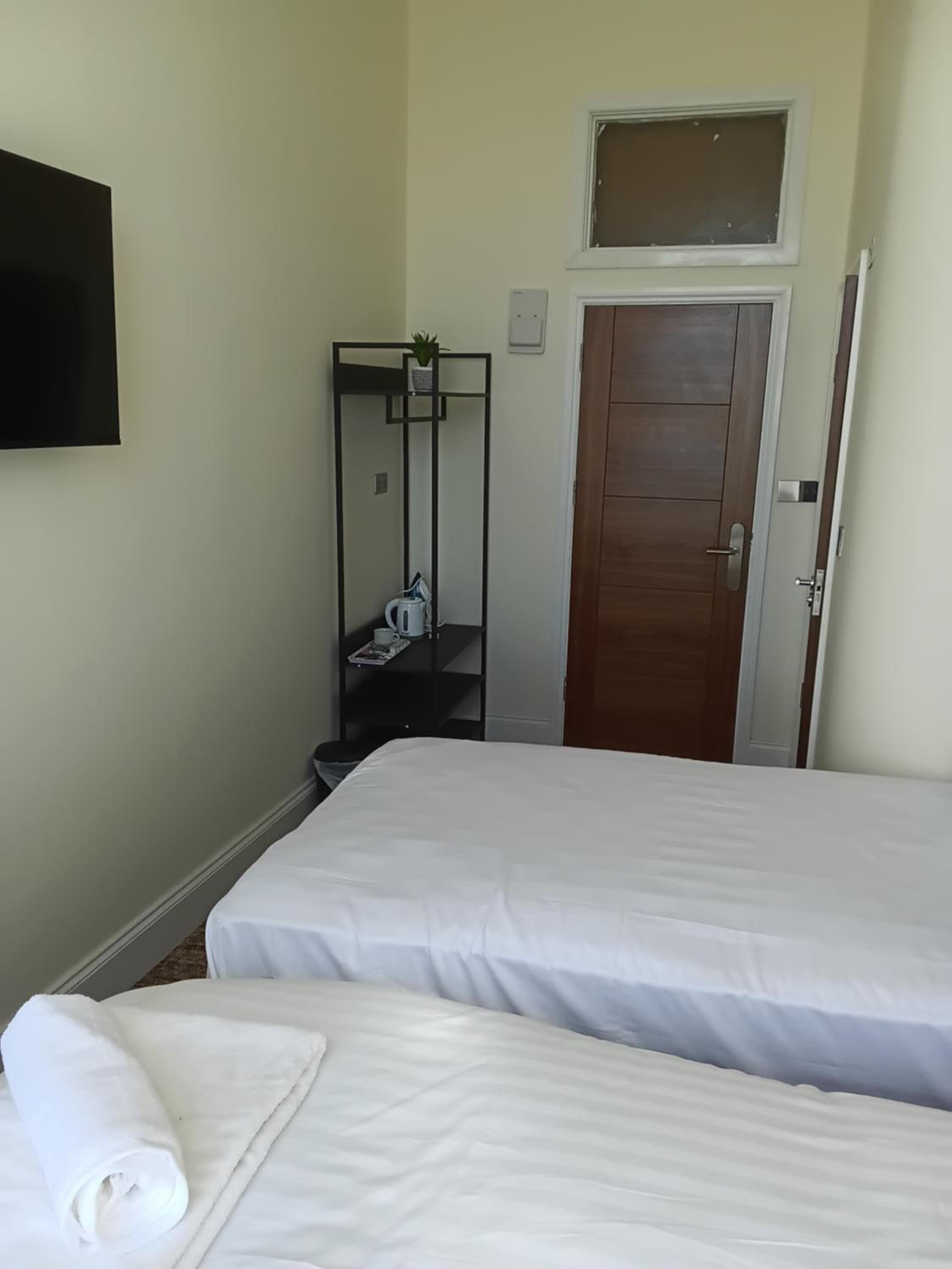 Deluxe Twin Room with Sea View photo 1