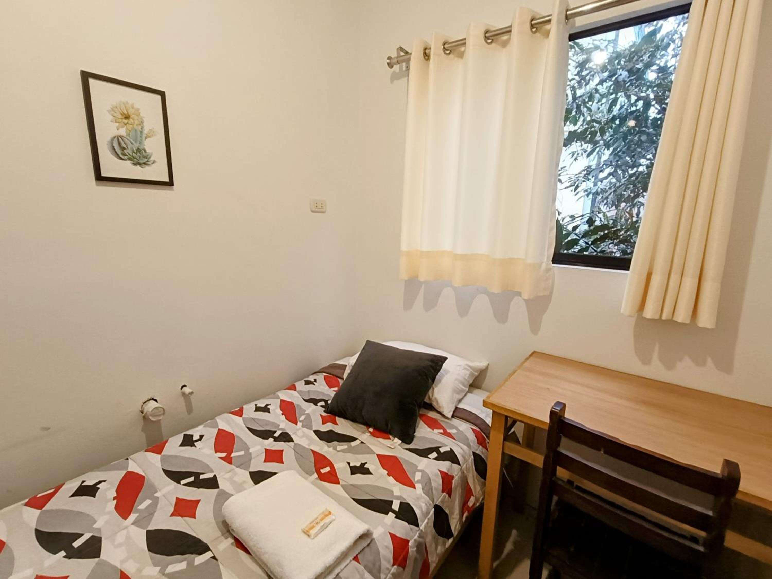 Single Room with Shared Bathroom photo 1