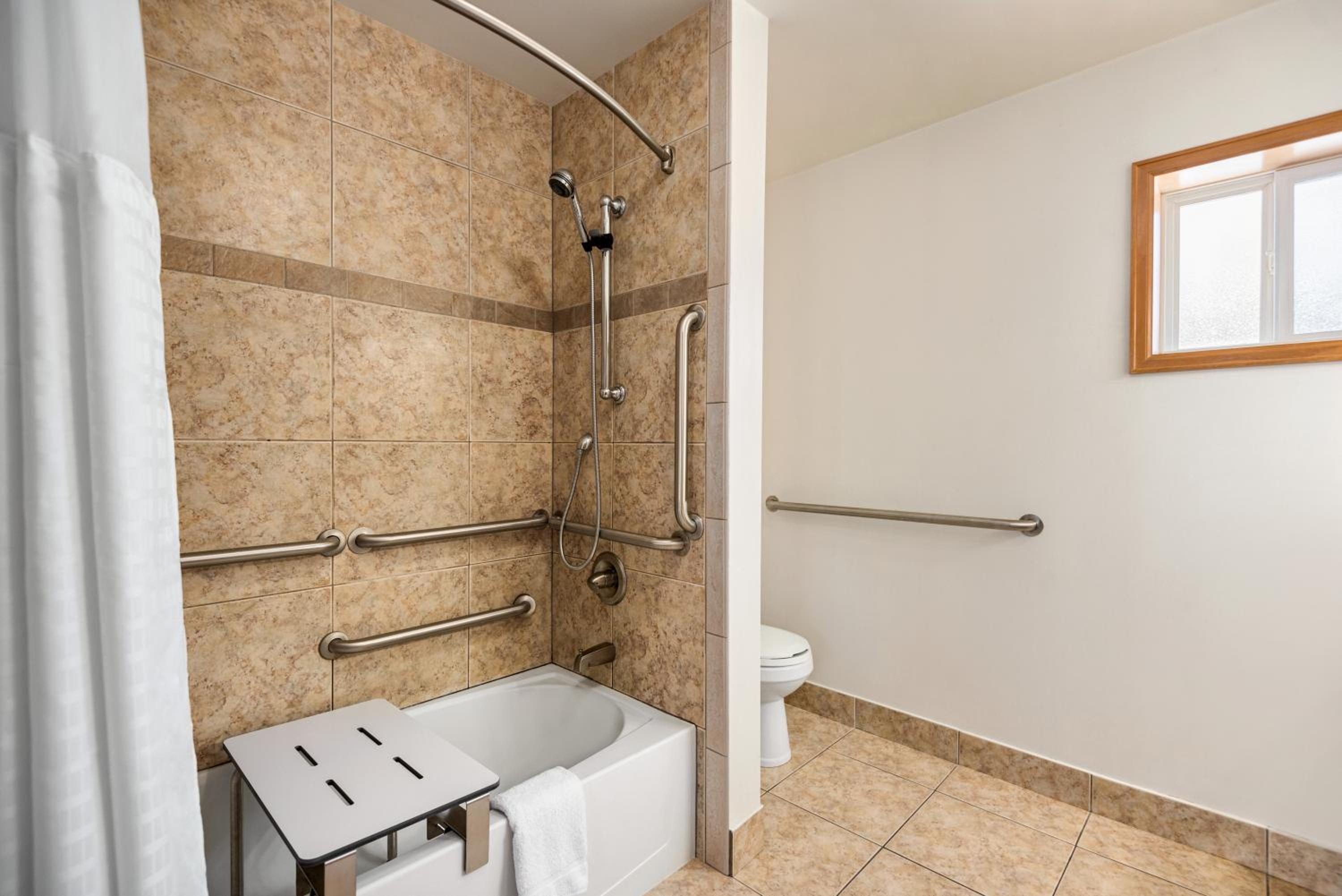 Double Room - Disability Access - Photo 3