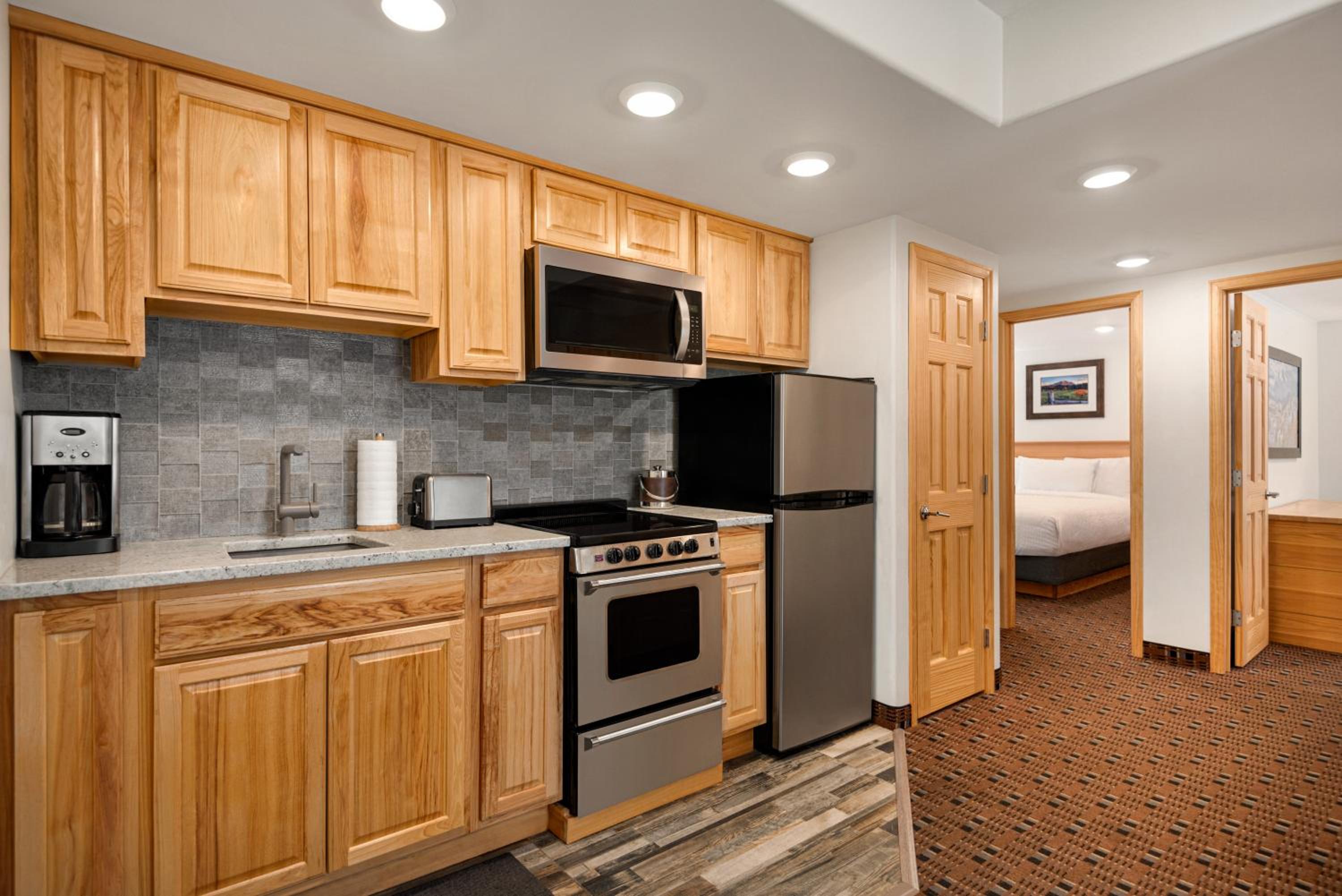 Two-Bedroom Apartment - Photo 5