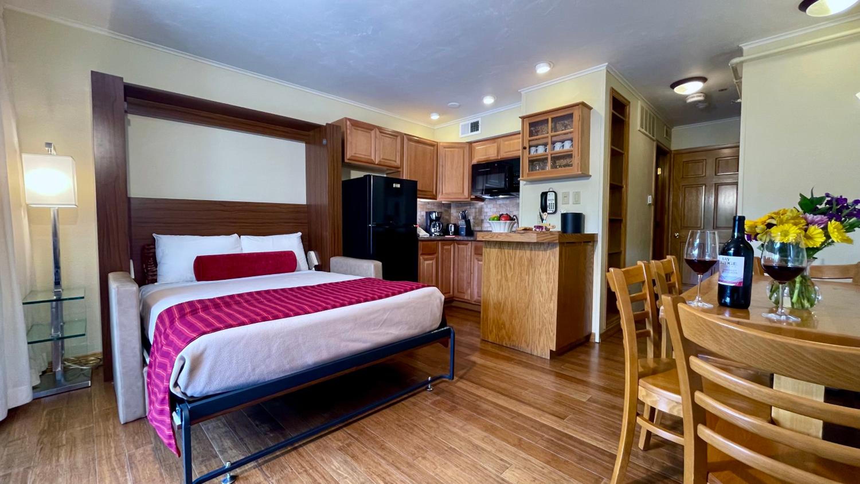One-Bedroom Suite