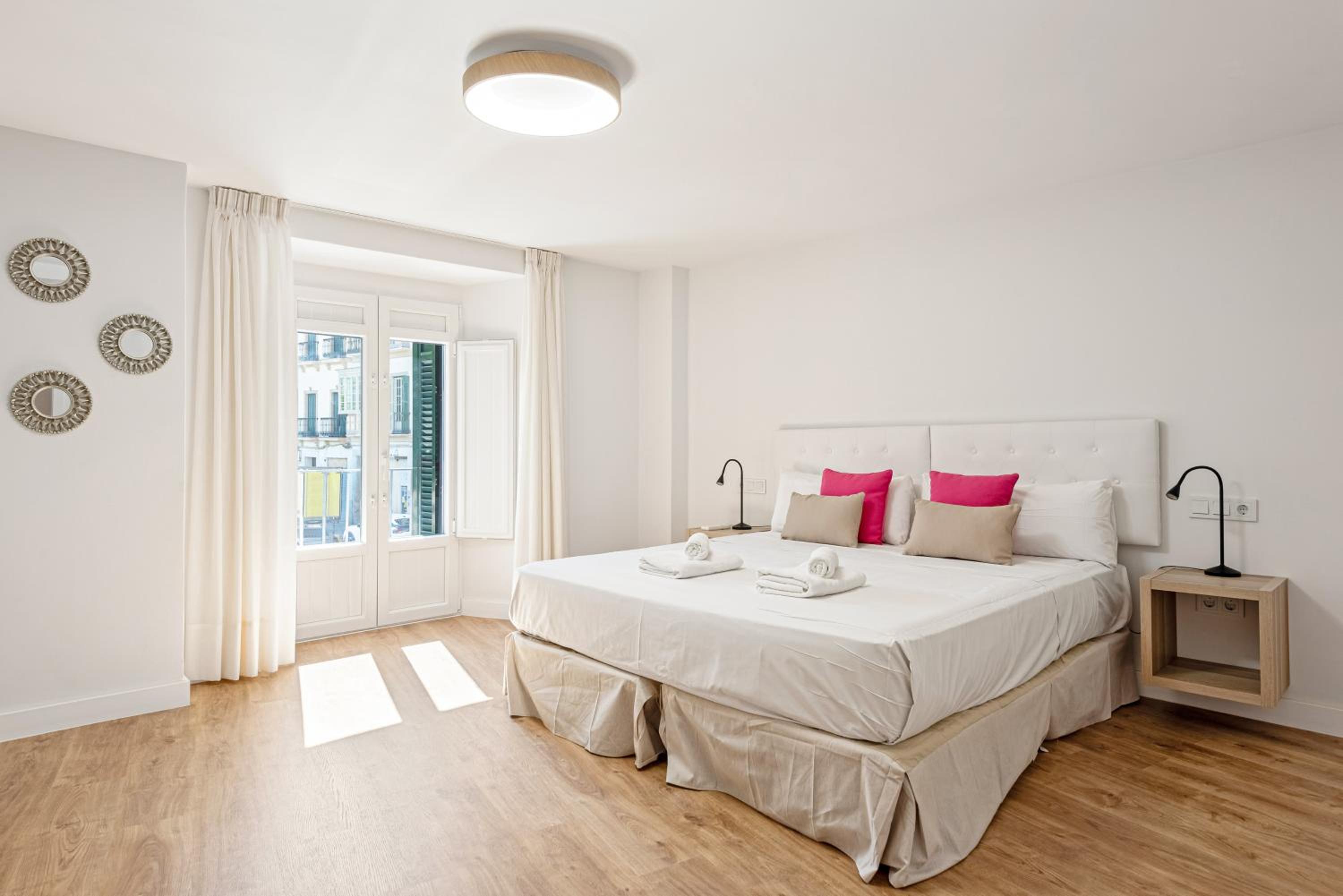 Apartamento de dos habitaciones con vista a la ciudad