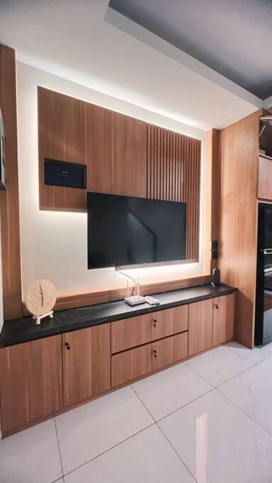 Three-Bedroom Villa photo 2