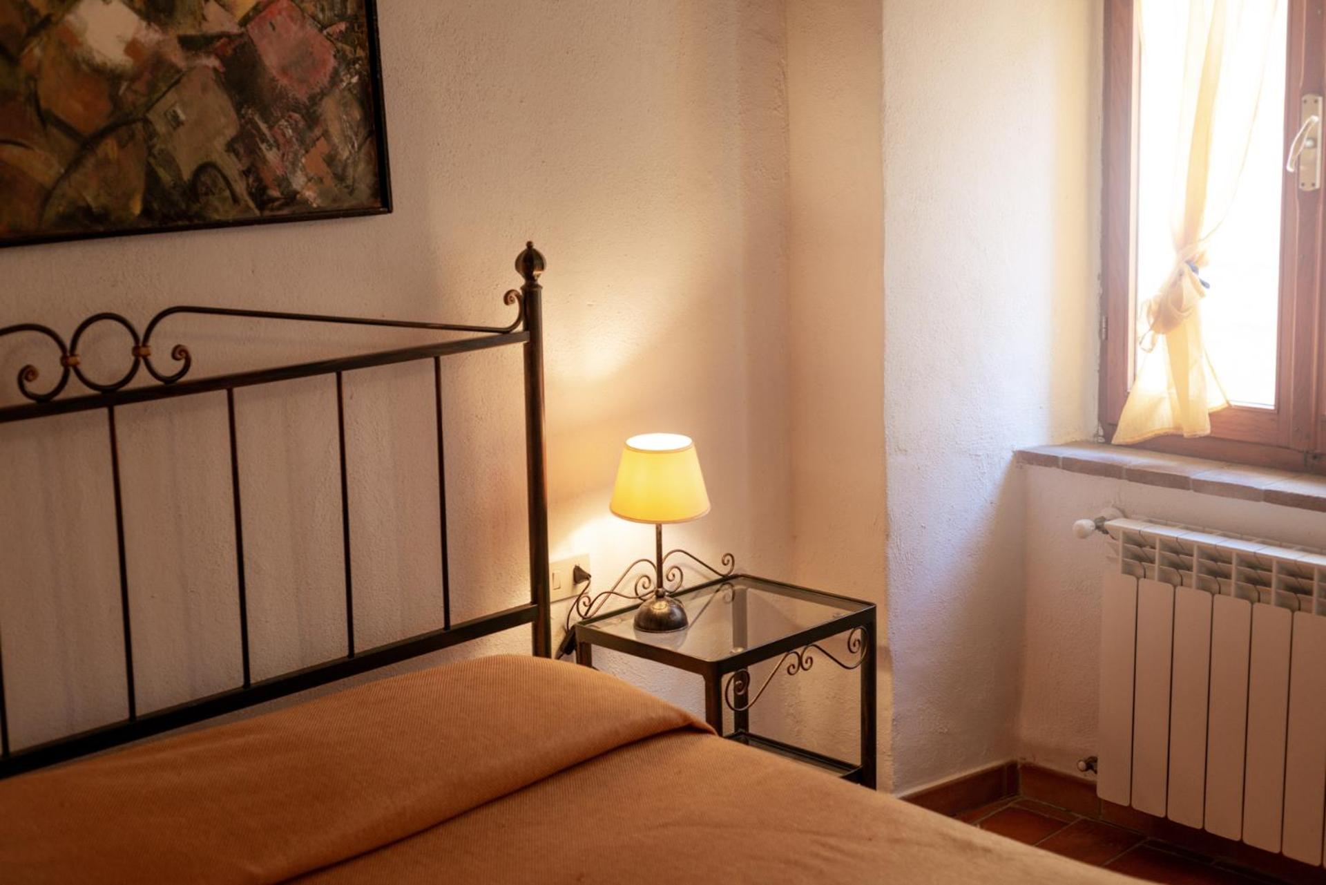 Large Double Room photo 2