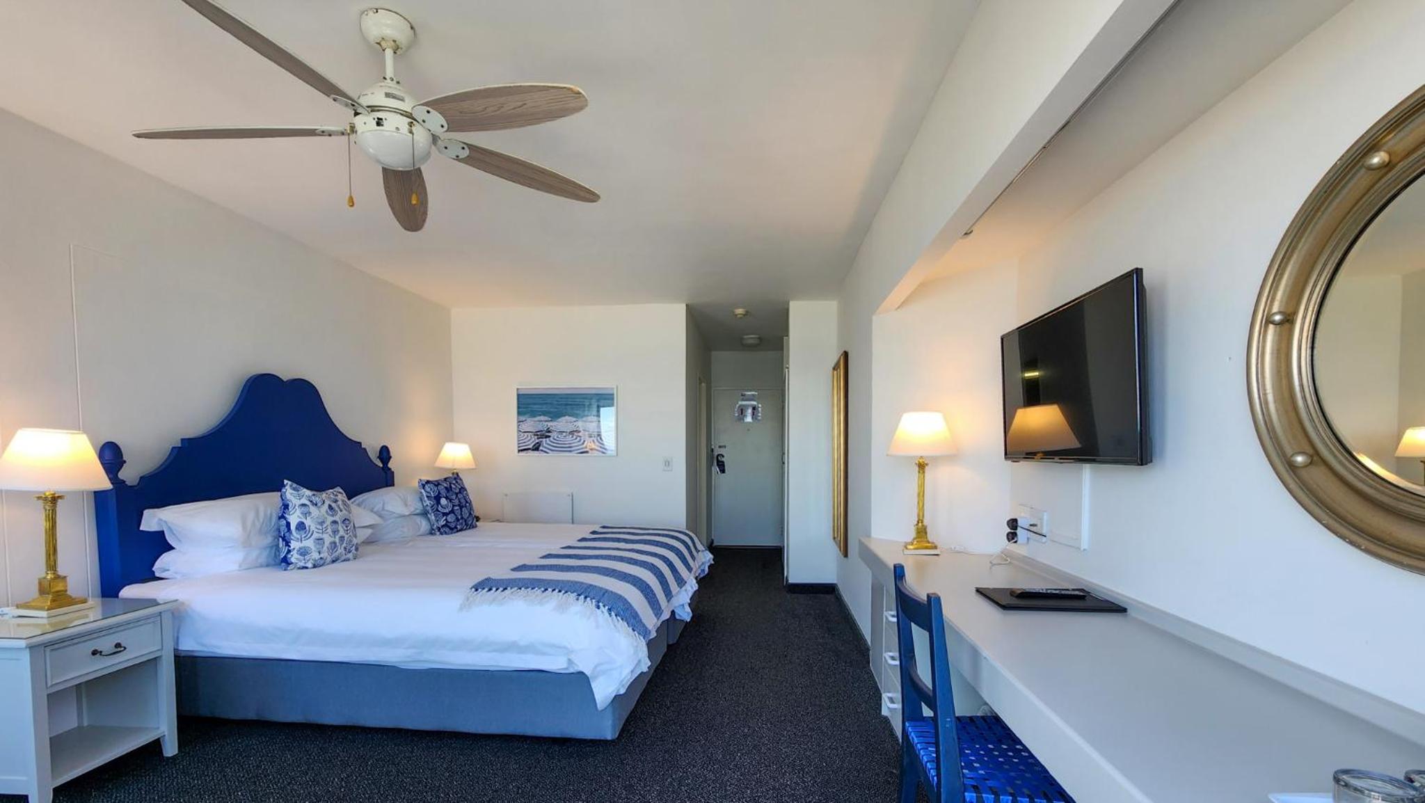 Superior Sea-Facing – twin or Double Room photo 3