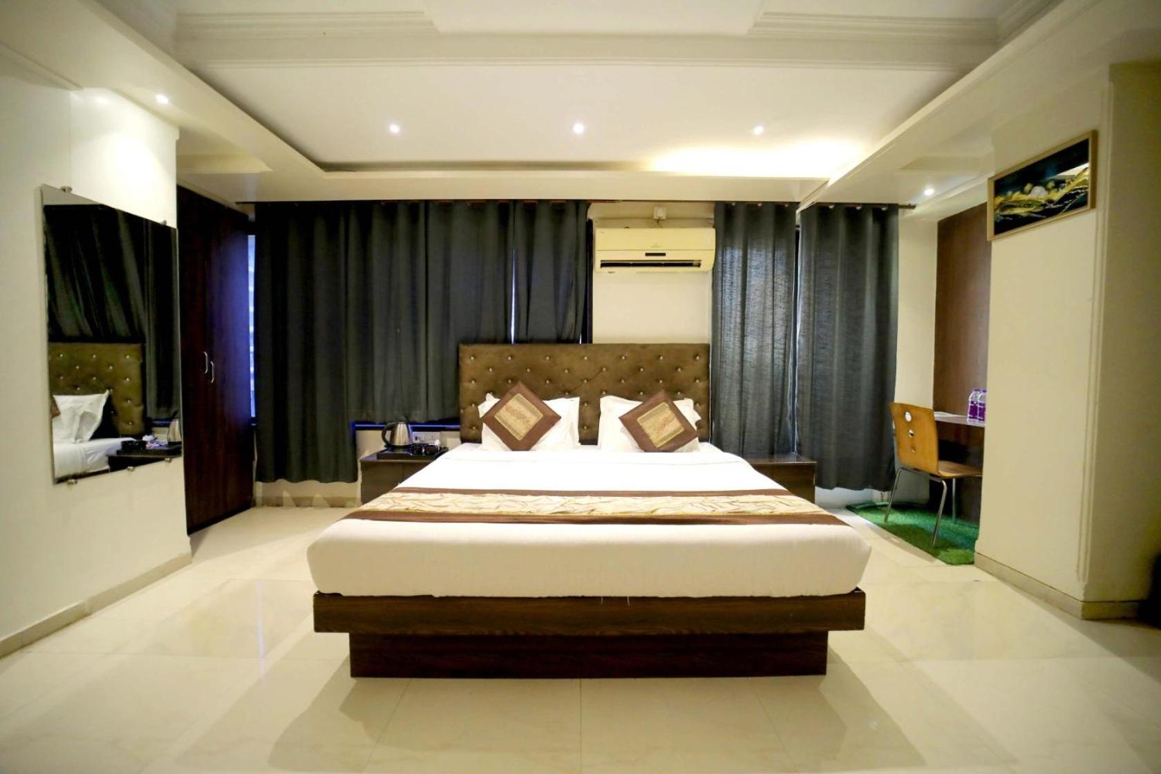 Superior Double Room - Photo 12