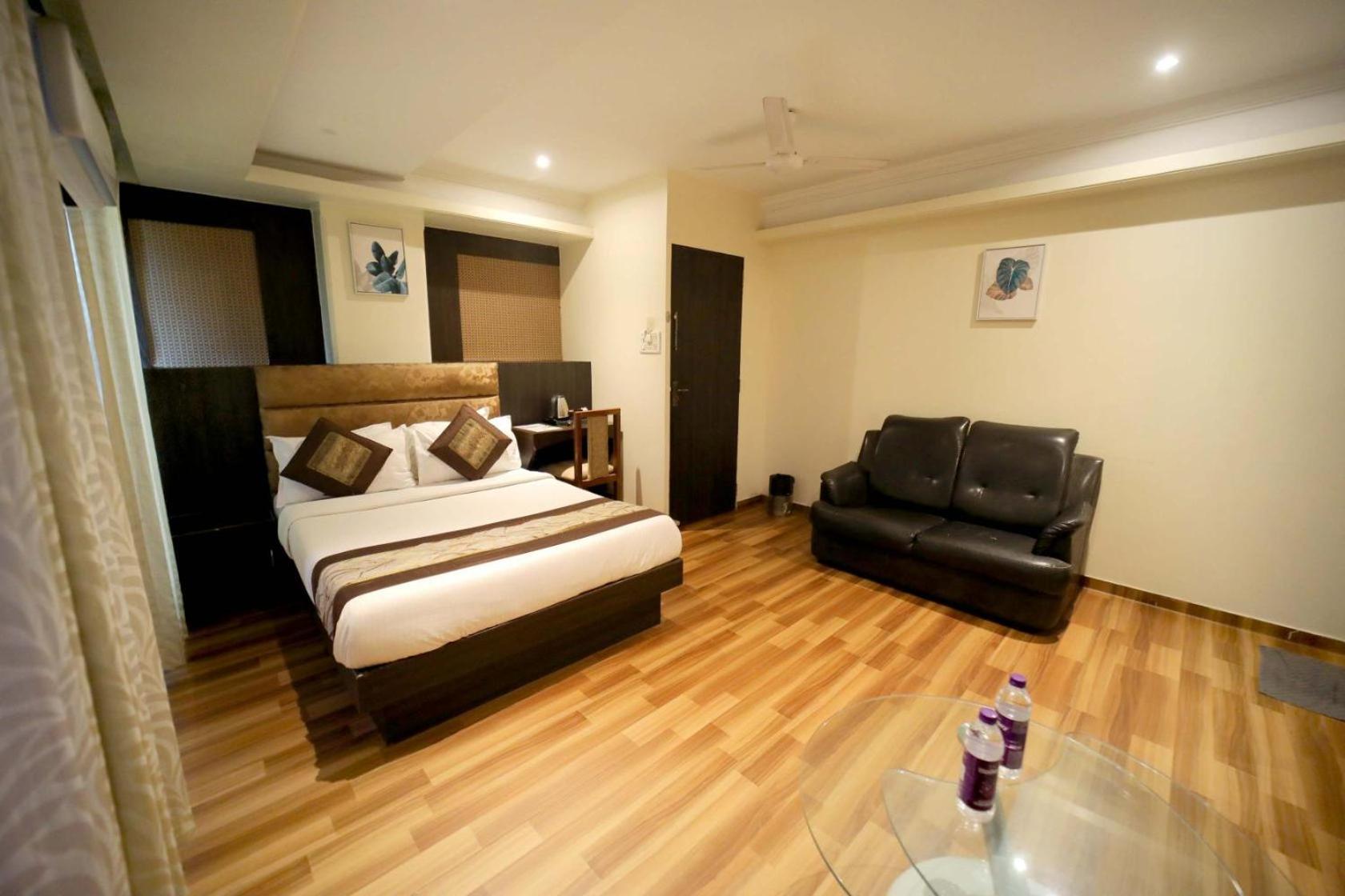 Superior Double Room - Photo 16