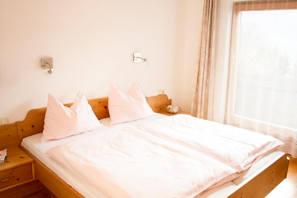 One-Bedroom Apartment With Balcony photo 1