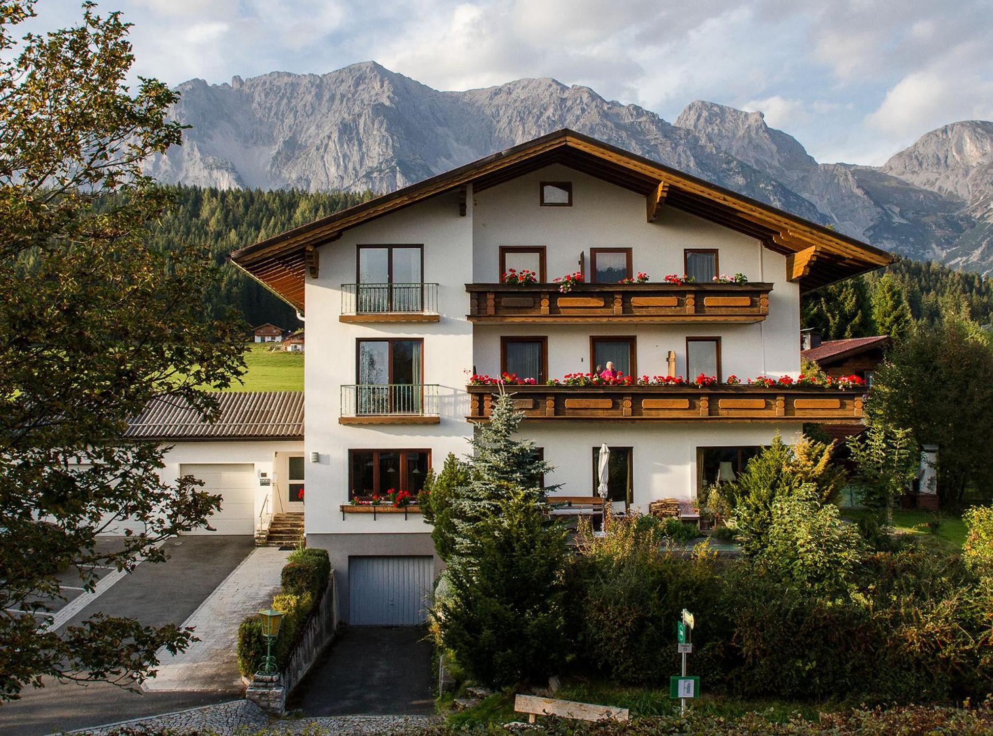 One-Bedroom Apartment With Balcony photo 3