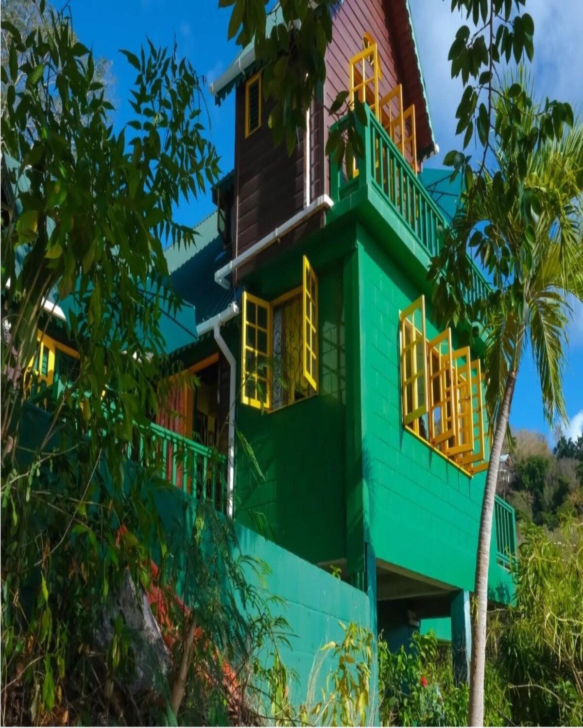 Four-Bedroom Villa photo 2