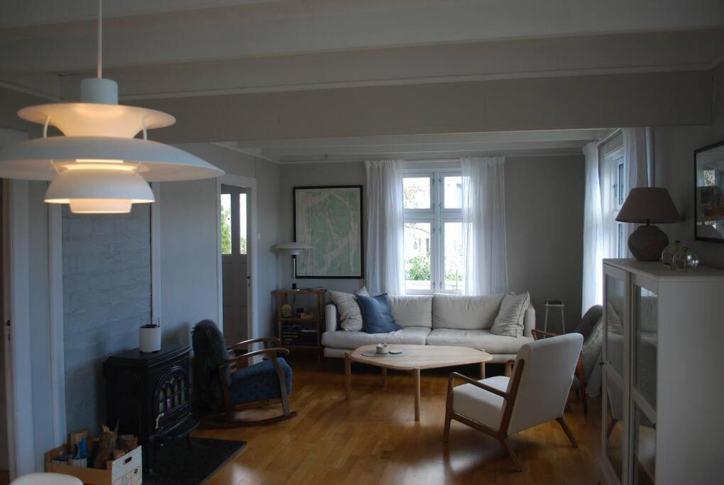 Three-Bedroom House photo 1