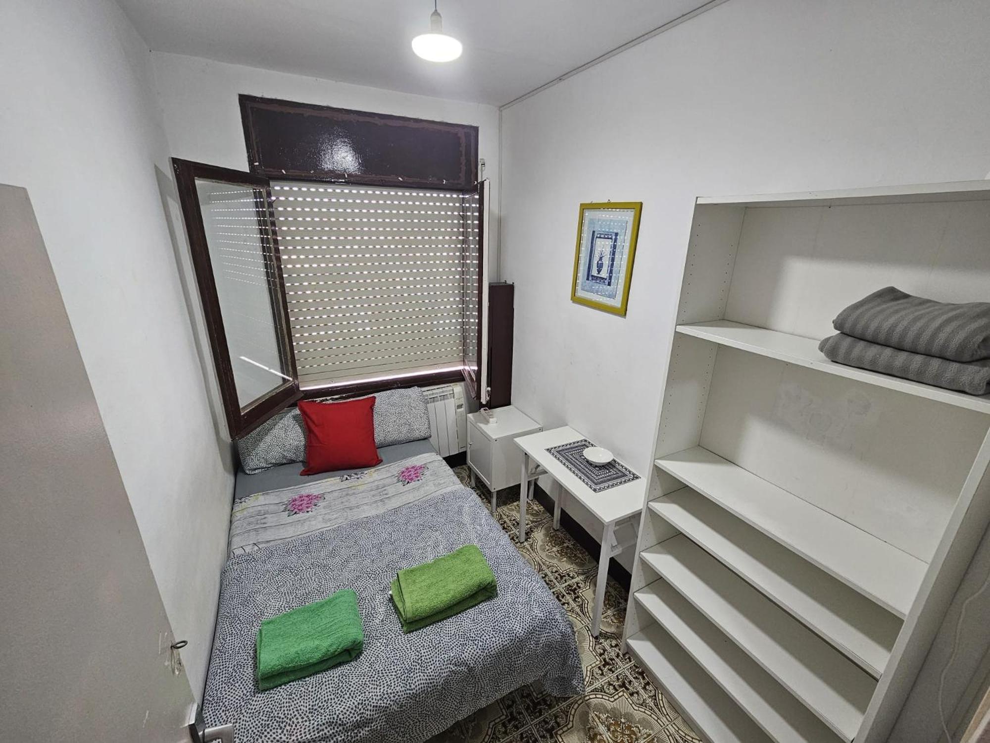 Small Double Room photo 2