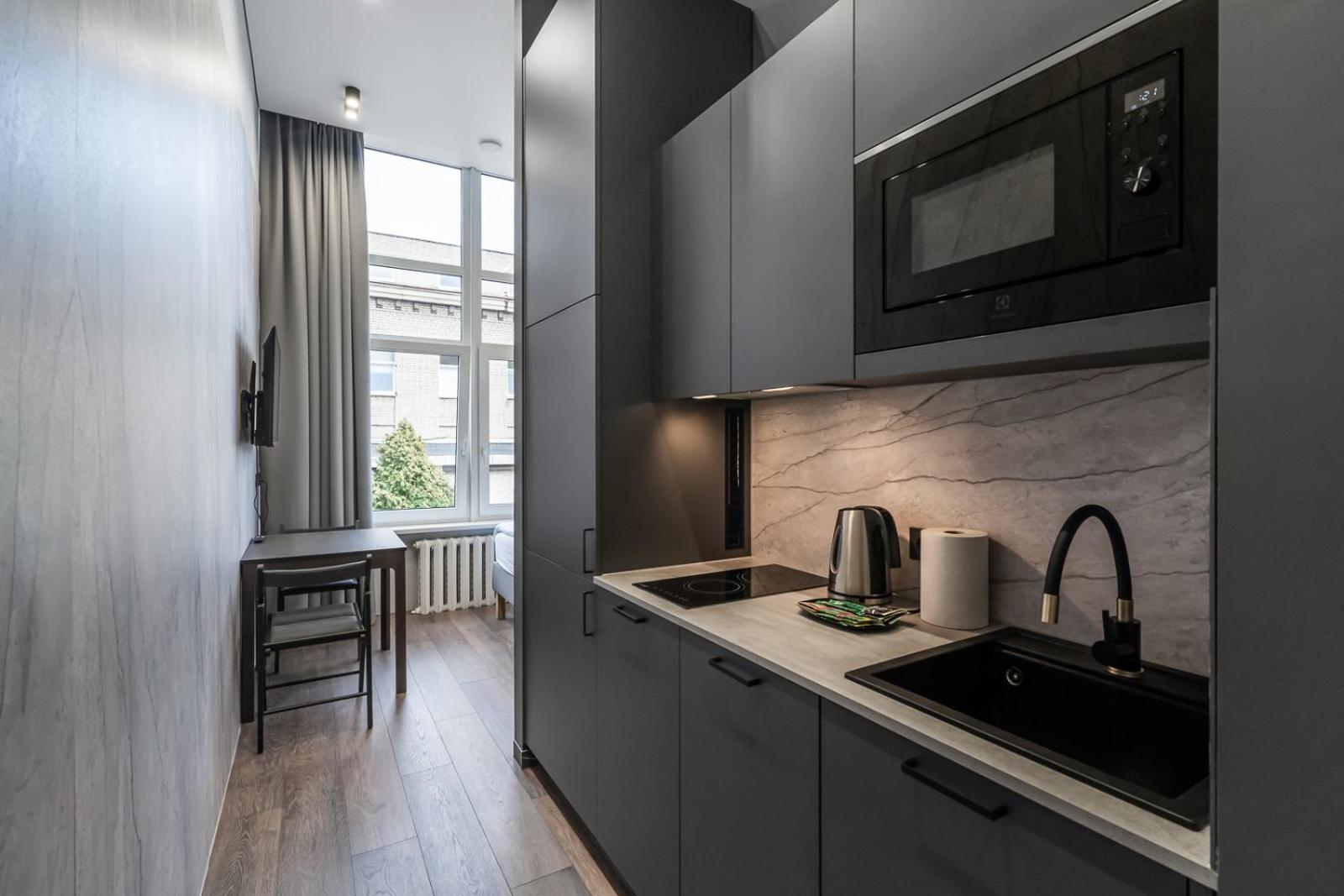 Studio Apartment - Photo 12