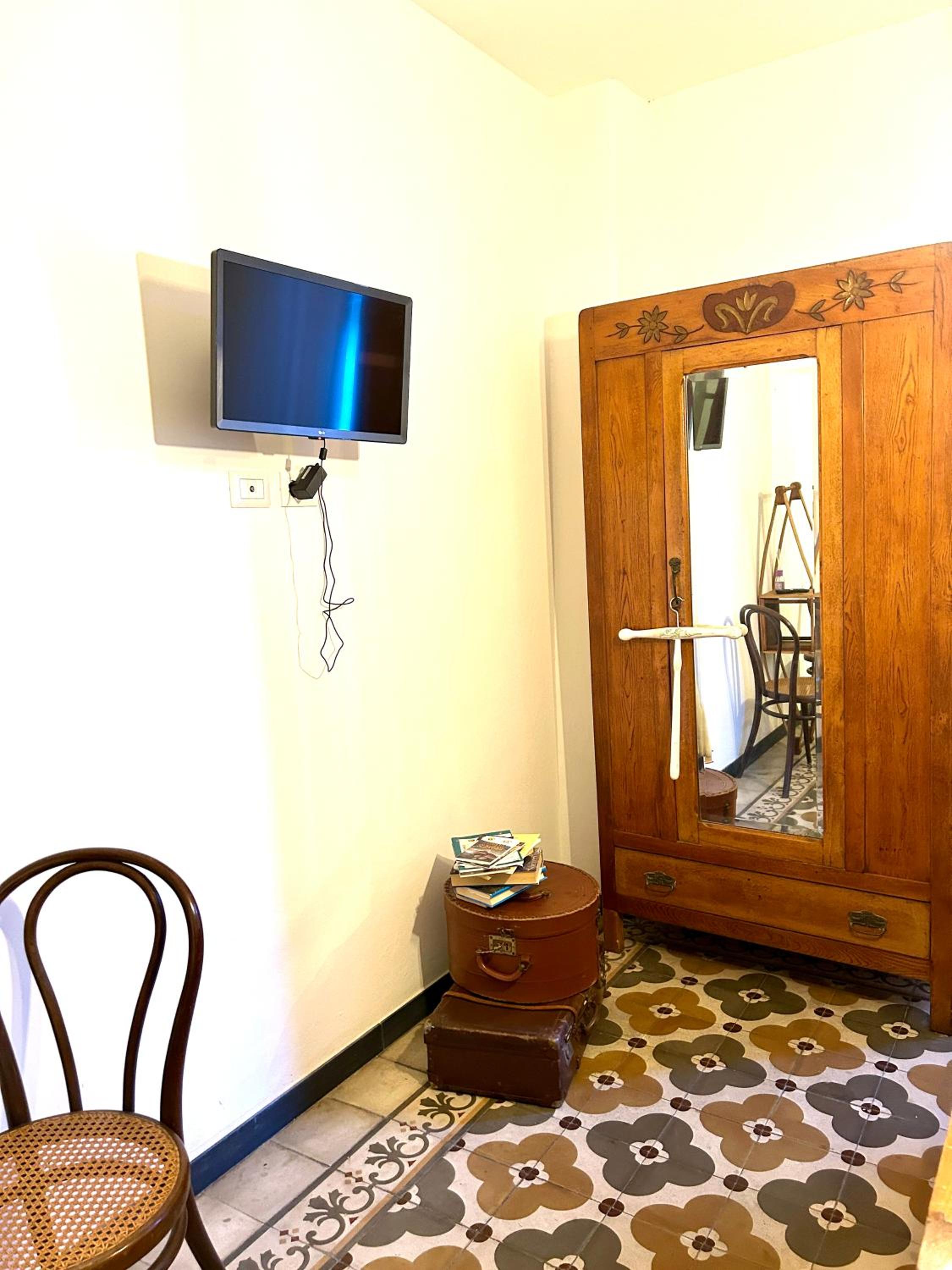 Double Room with Private Bathroom photo 1