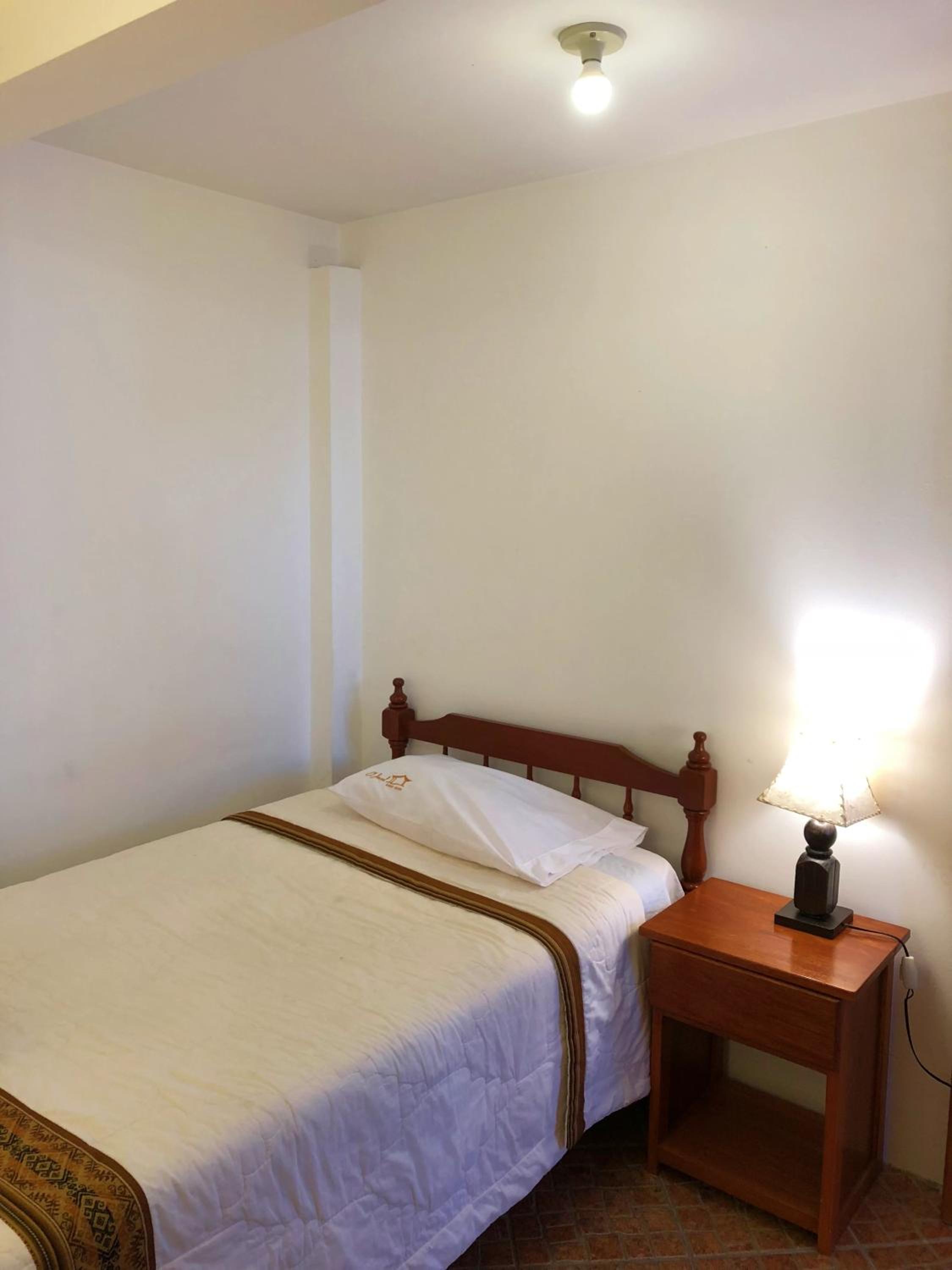 Single Room with Shared Toilet