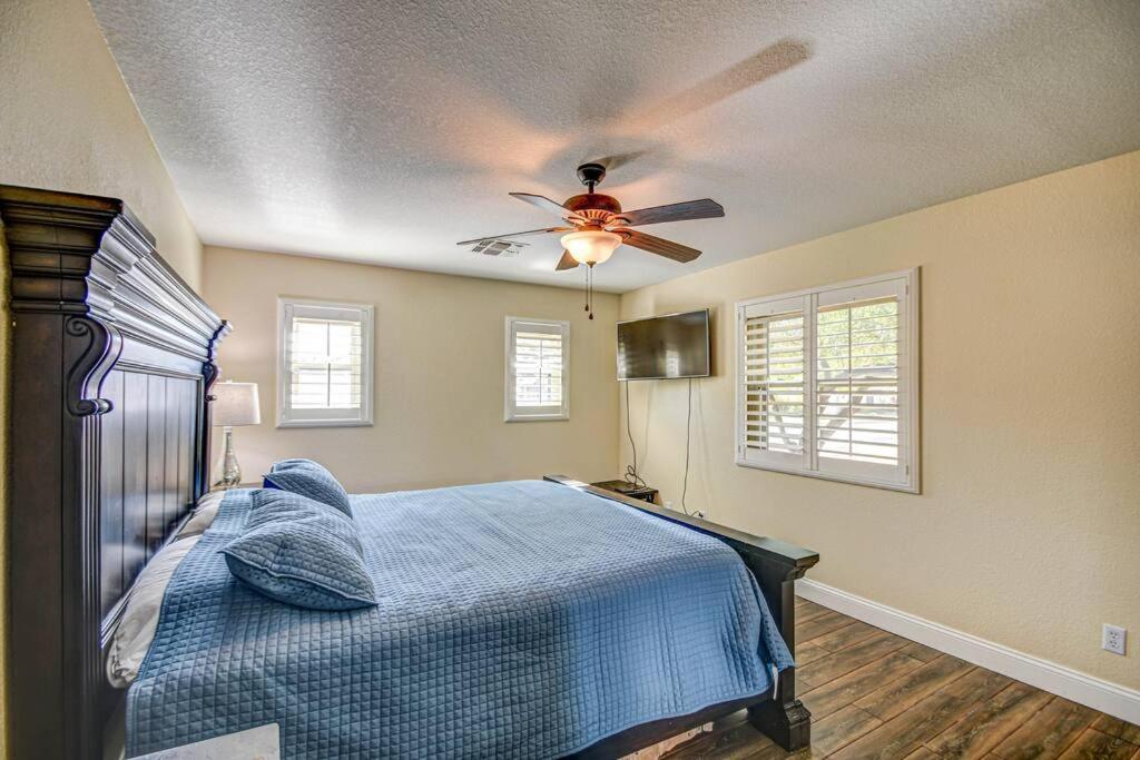 Four-Bedroom House photo 1