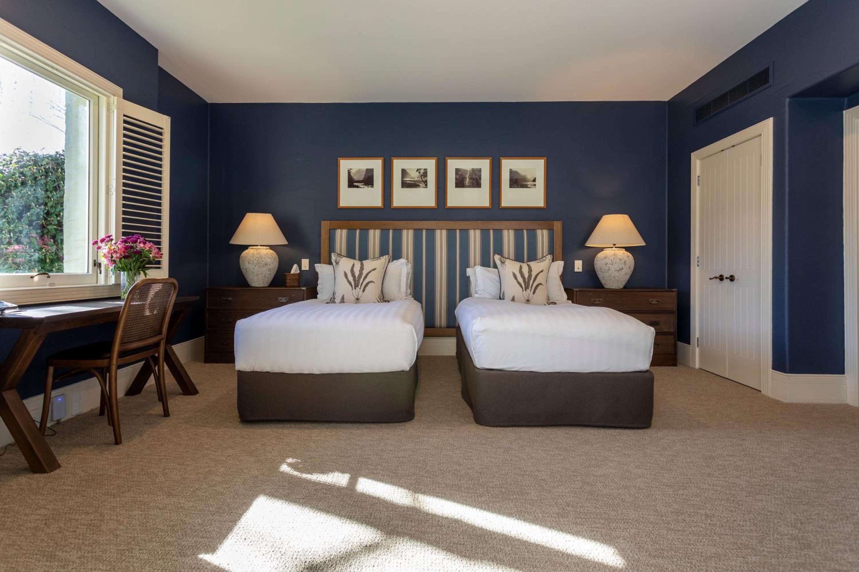 Two-Bedroom Suite - Photo 3